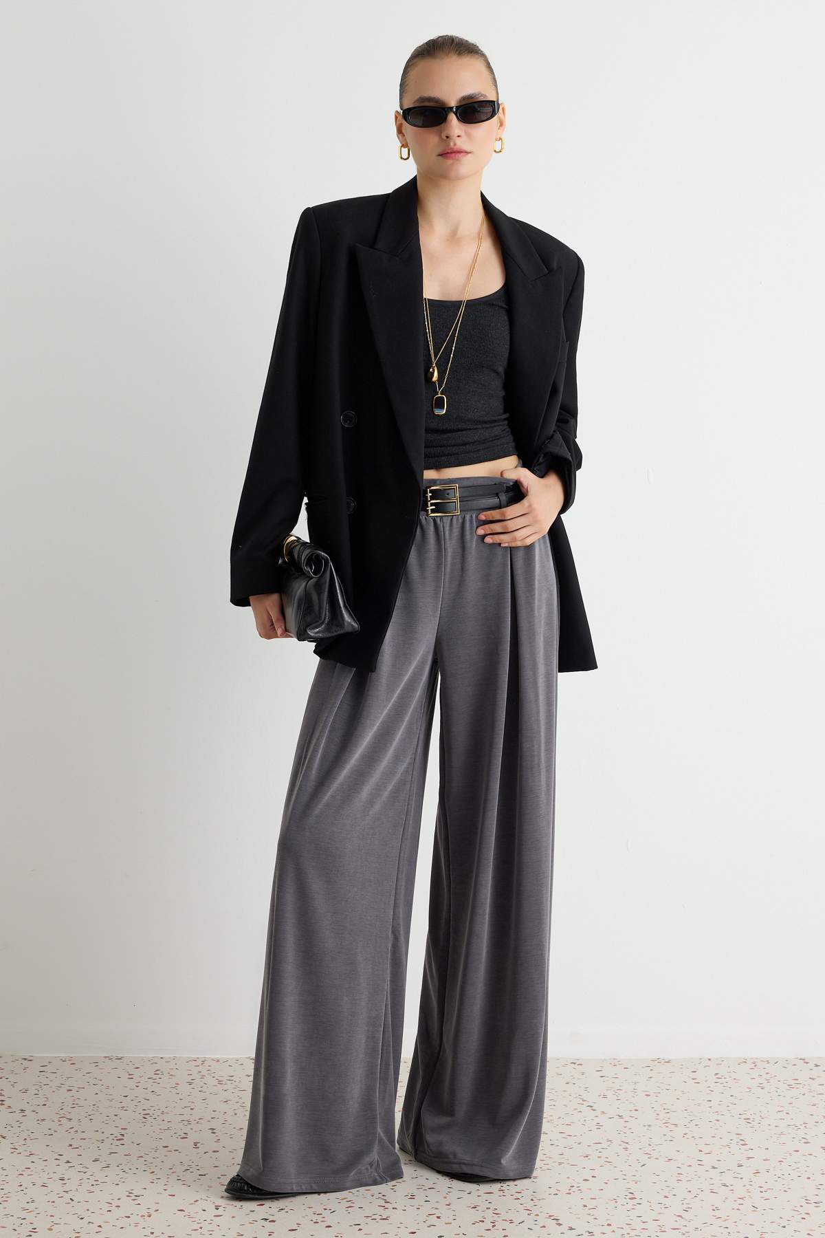 Trendyolmilla Antrasit Düz Wide Leg Normal Bel Geniş Paça Uzun Modal Kumaş Örme Pantolon TWOAW27PL00018