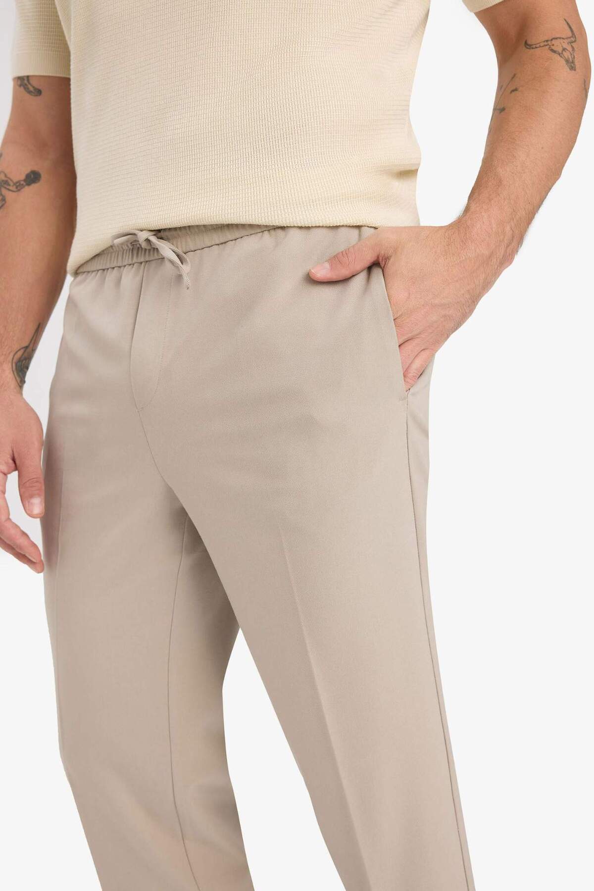 Beli Bağcıklı Lastikli Cepli Jogger Fit Her Yöne Esneyen Yumuşak Tuşe Pantolon A9943AX25AU — خاکستری A9943AX25AUGR302-218052 — تصویر 4 از 5