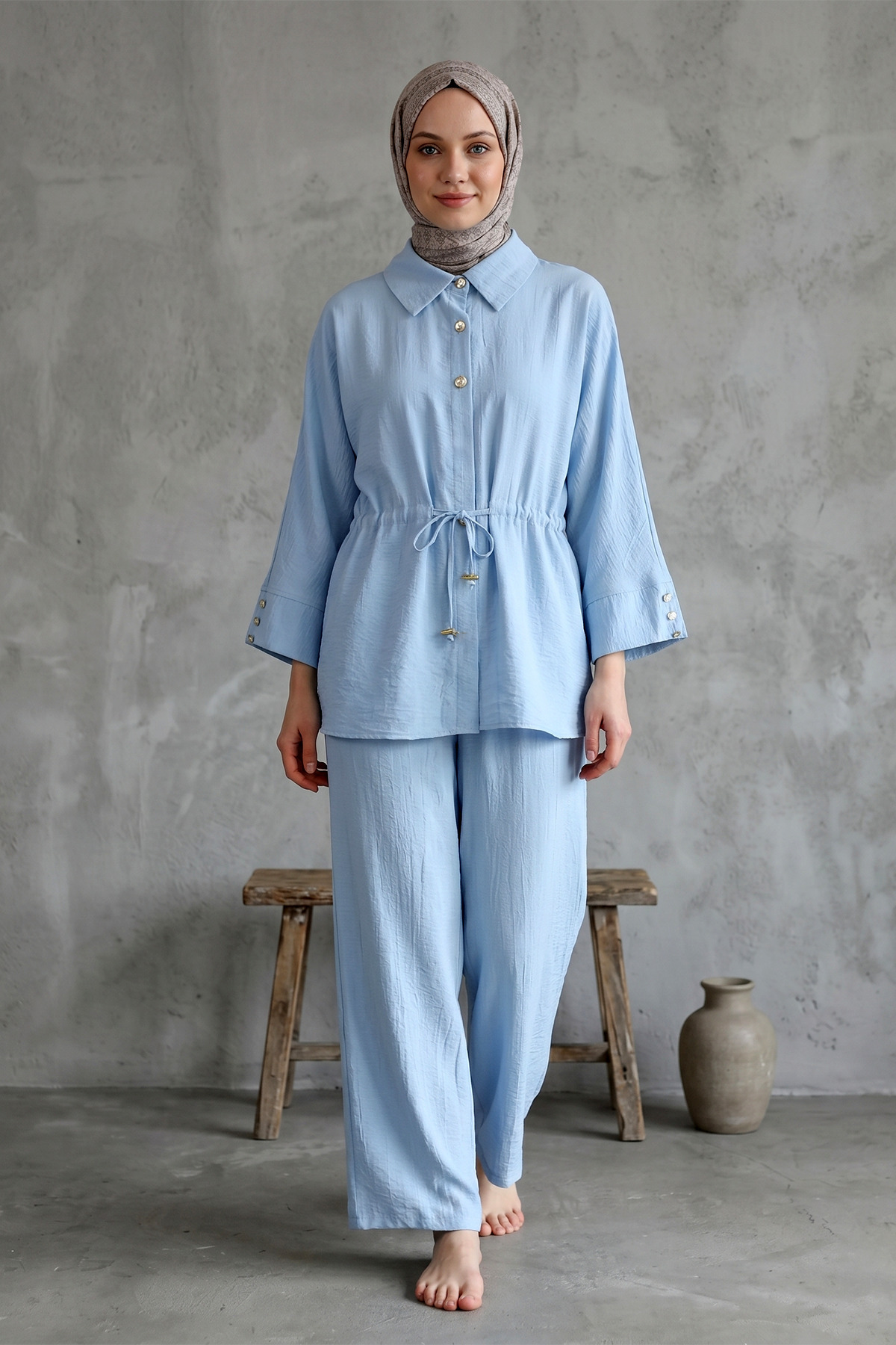 Women's Cap Blouse and Pants Set - Cotton Crinkle Fabric - Baby Blue
