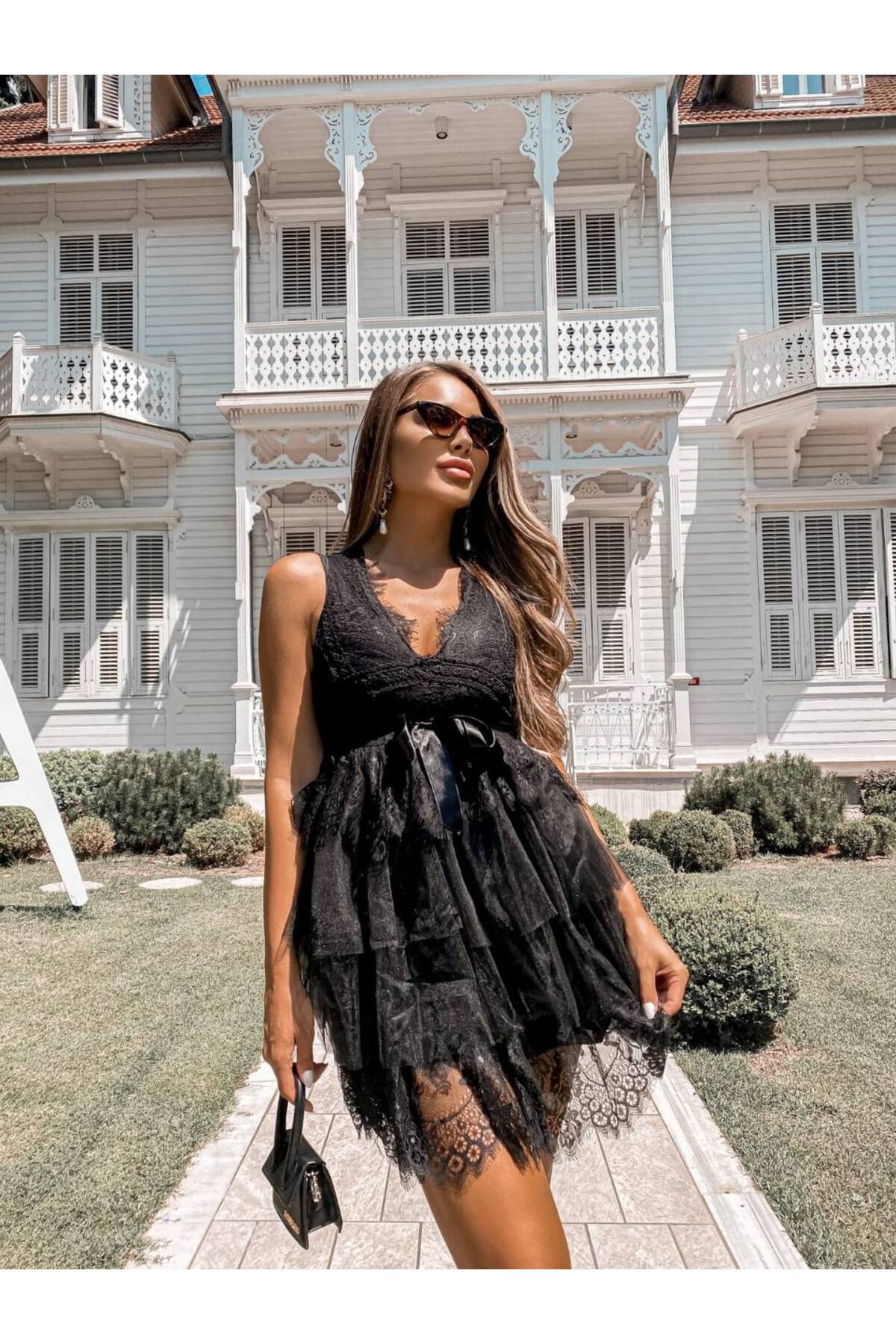 Imported Tulle & Lace Fabric Custom Design Lined Dress with Belt