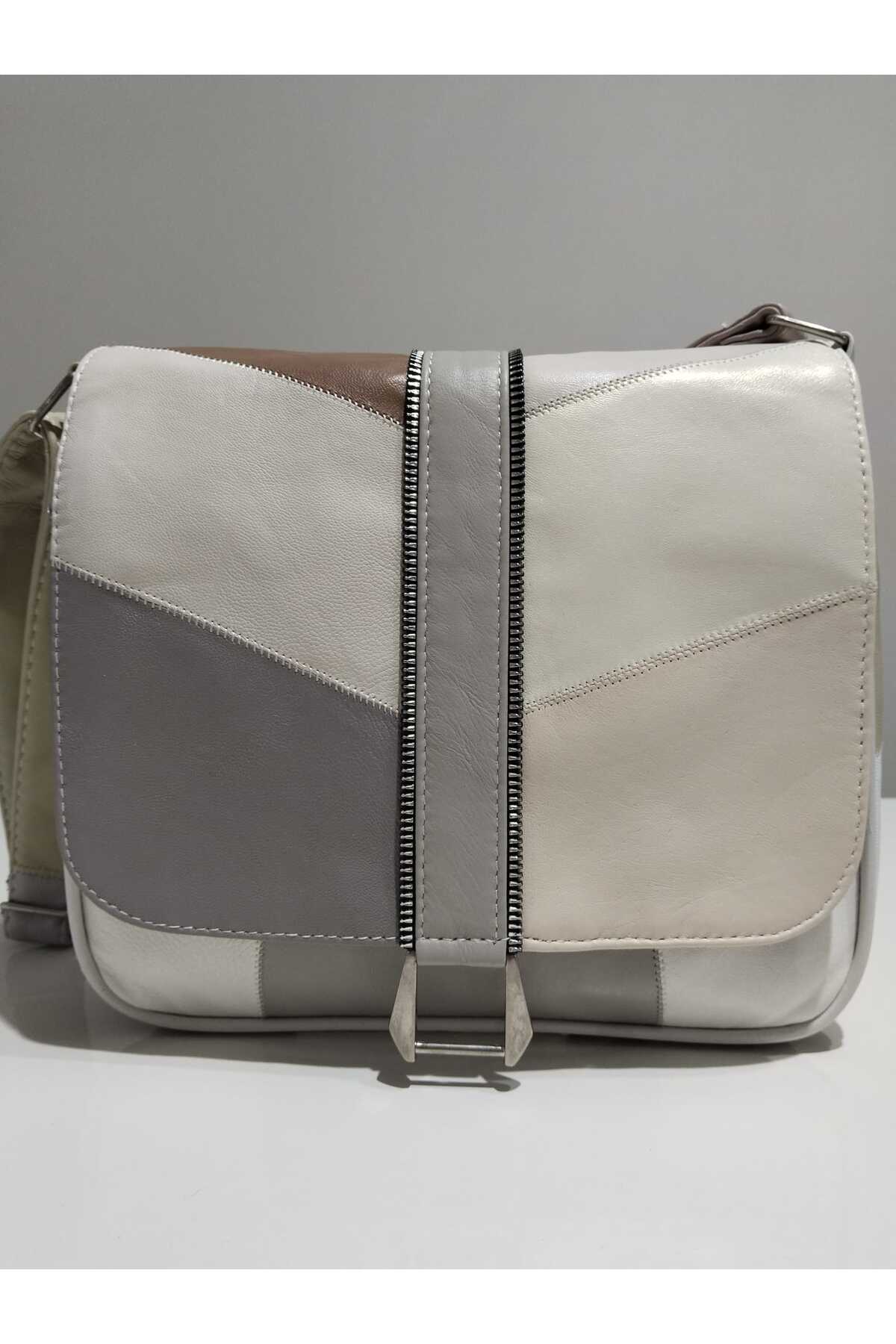 atter HAKİKİ DERİ ÖZEL TASARIM KADIN ÇANTA (24CM X 23CM) görsel 2