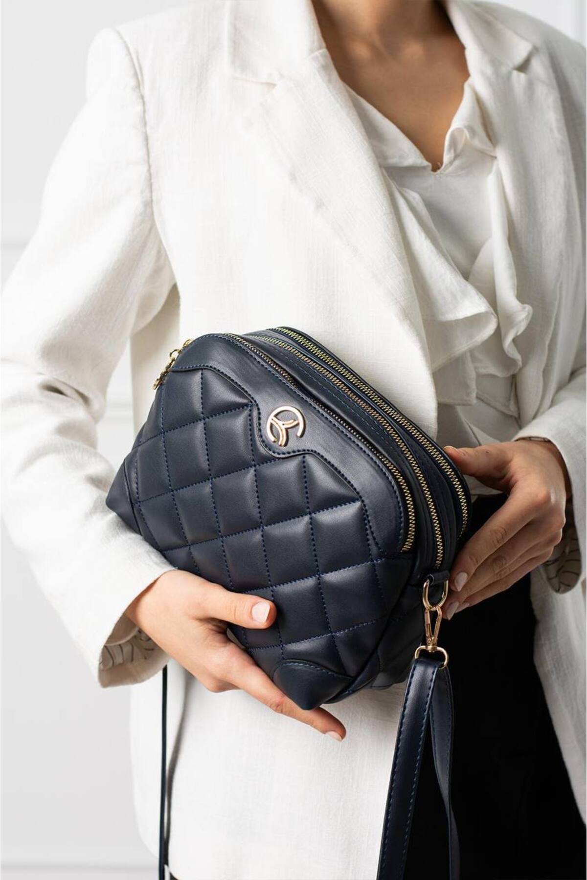 Navy Blue SORİSSO Premium Embroidered Leather Women's Shoulder and Crossbody Bag görünüm 3