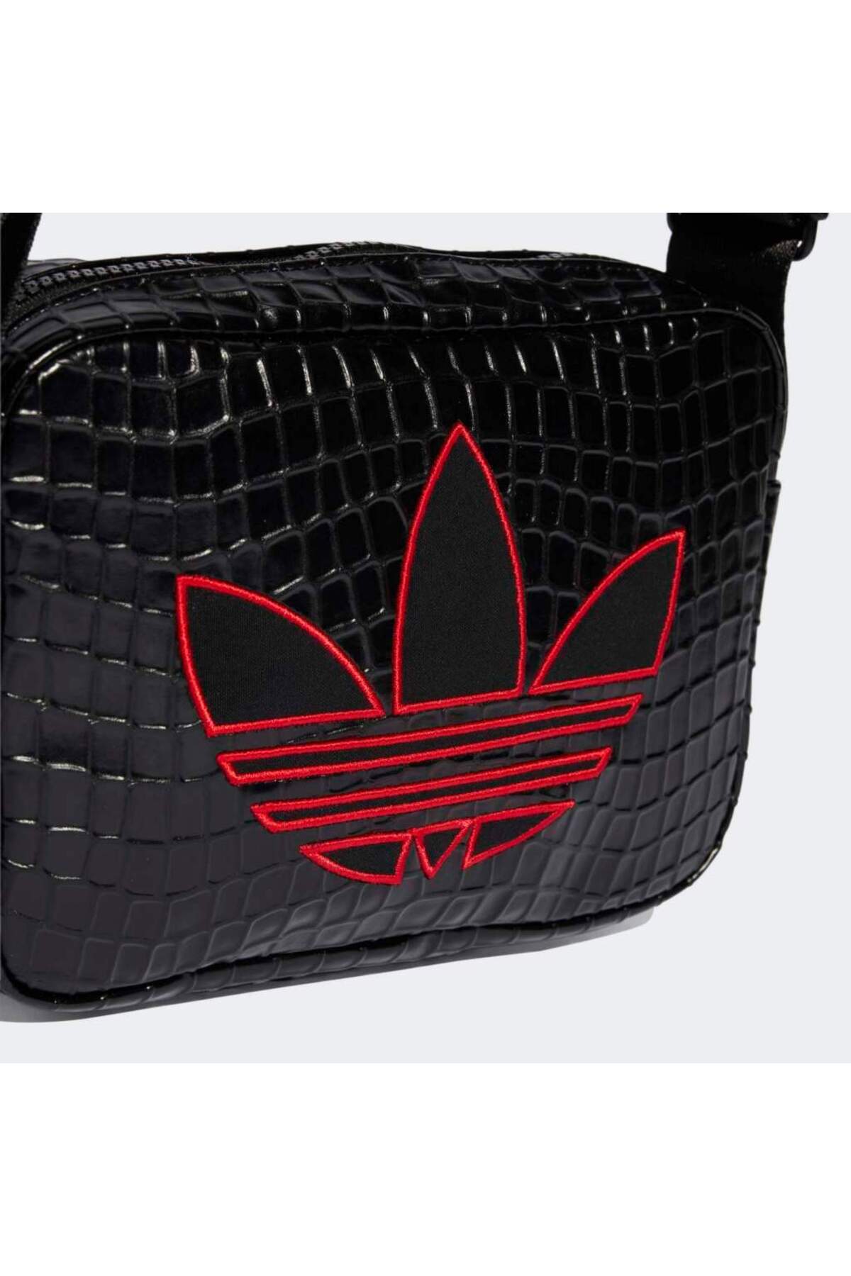 adidas ADİDAS KE0685 ADİDAS KE0685 CROCO MINI AIRL görsel 5