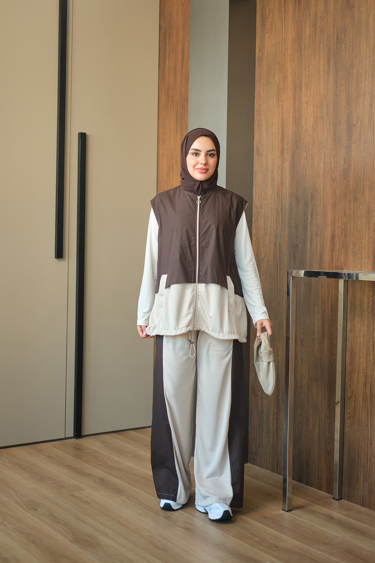 LOCCO Women's Double Color Pocket Detail Thick Striped Vest Suit Brown