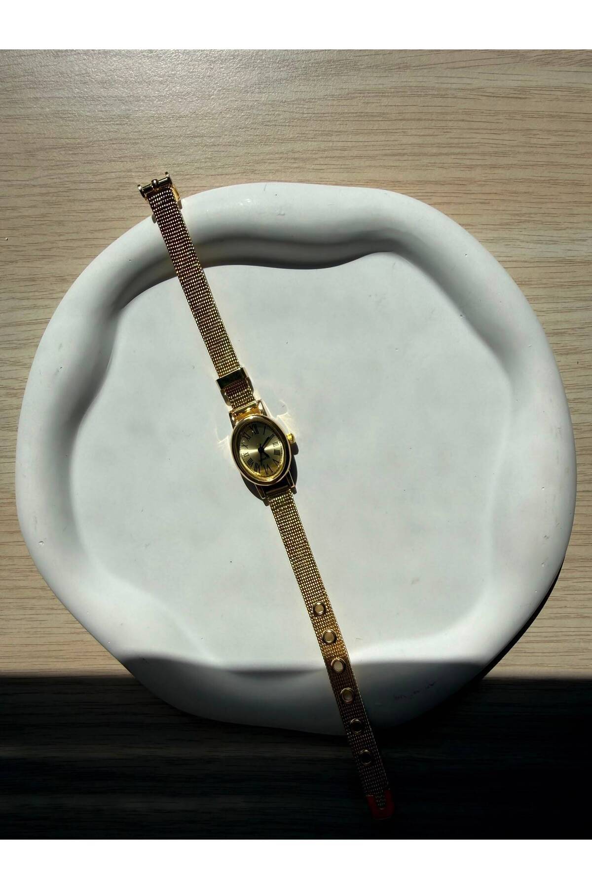 rubsey Öztel Minimalist Hasır Kadın Kol Saati Gold Vintage görsel 6