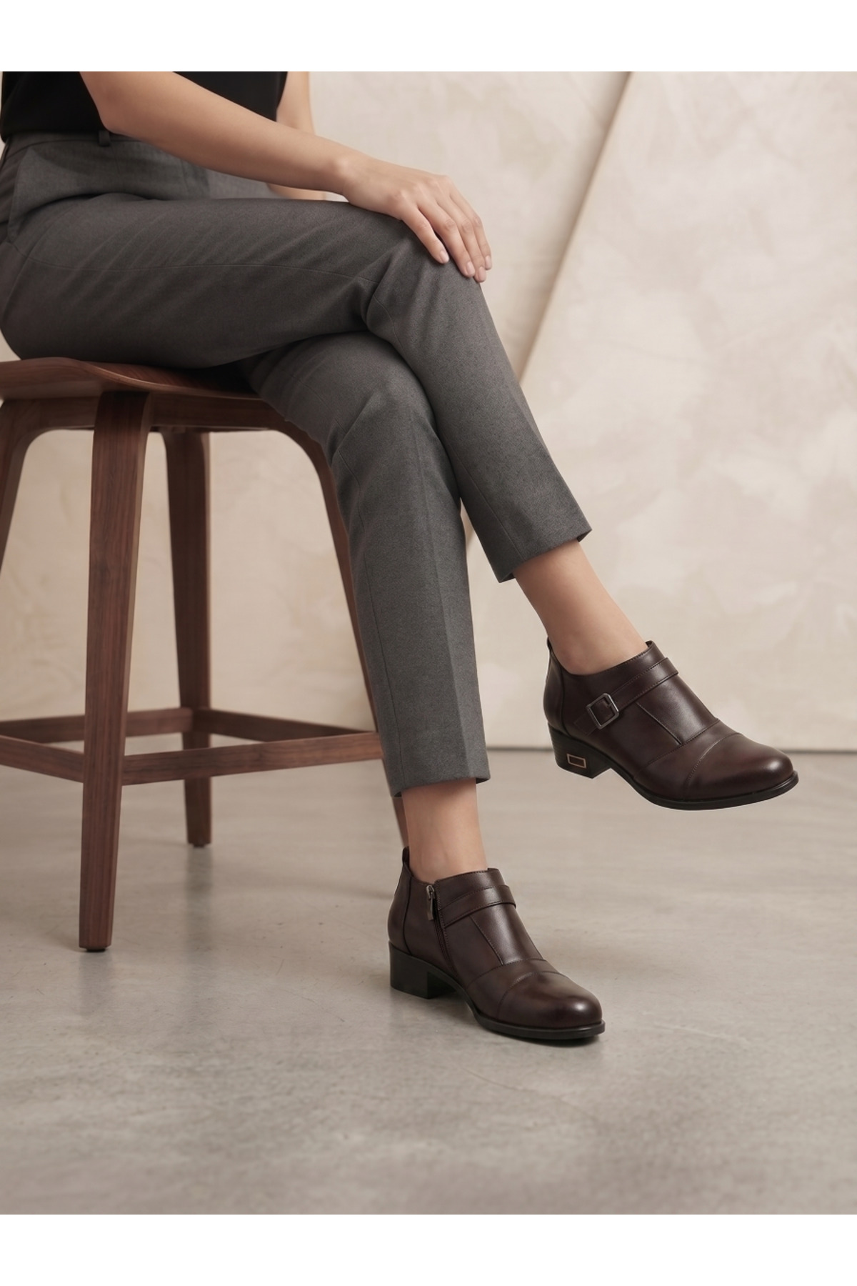 Deripabuc Hakiki Deri Kahverengi Kadın Deri Casual Ayakkabı DP15-73421