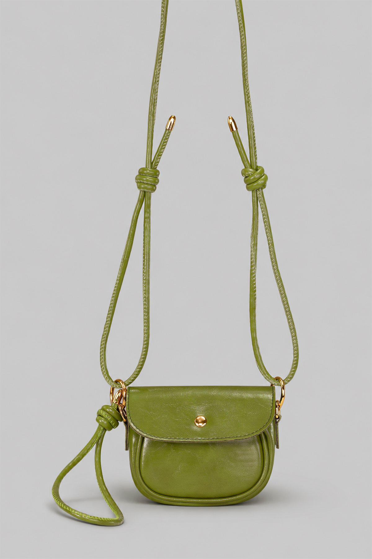 Housebags Avokado Yeşili Kapaklı Micro Kadın Omuz ve Çapraz Askılı Çanta, Ayarlanabilir İpli Askılı, Gold Metal Detaylı, görsel 6