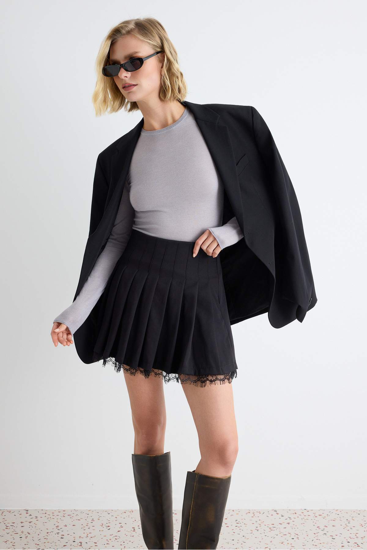 Trendyolmilla Siyah Etek TWOAW27ET00014