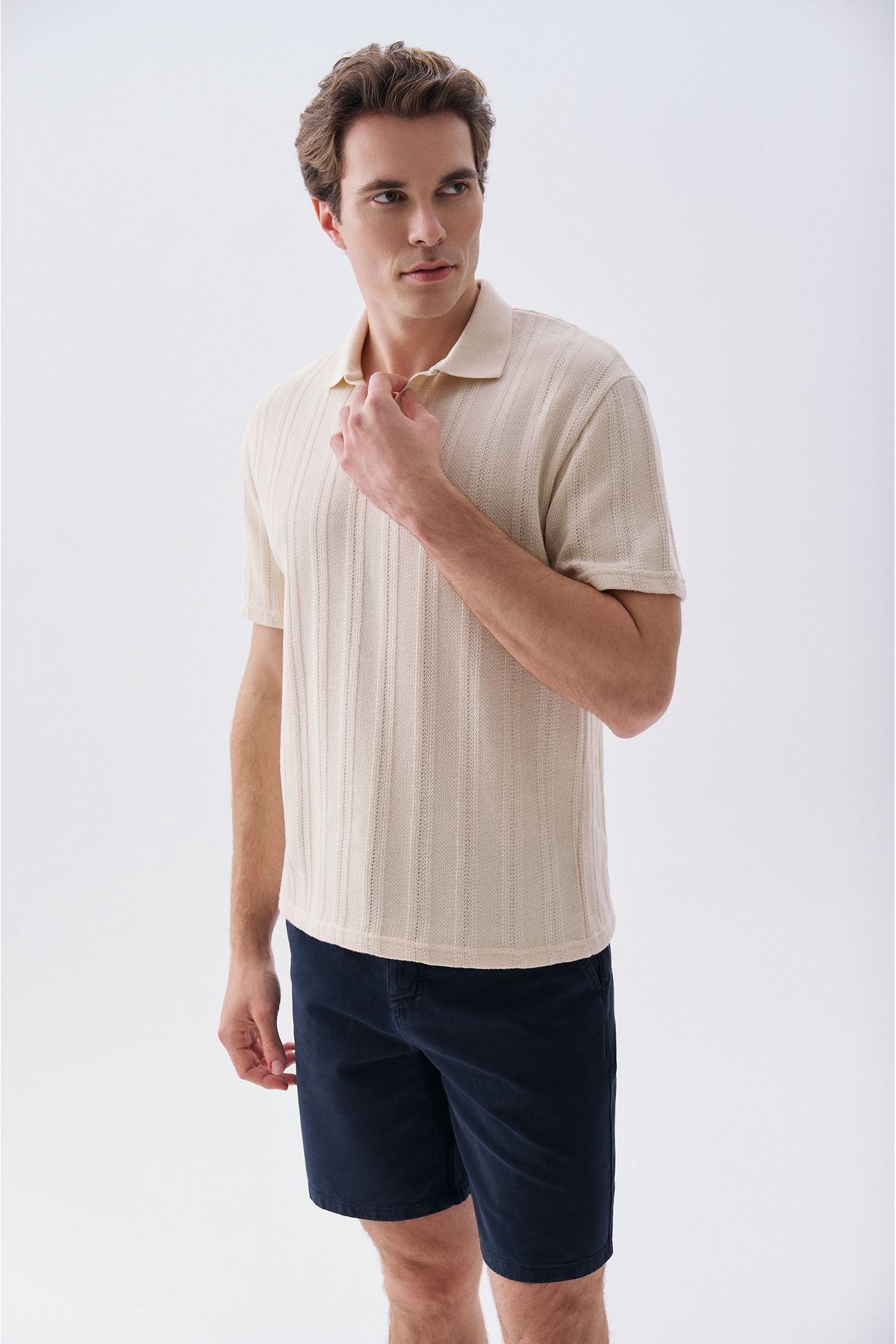 Mudo Men's Ecru Comfort Fit Polo Neck T-Shirt