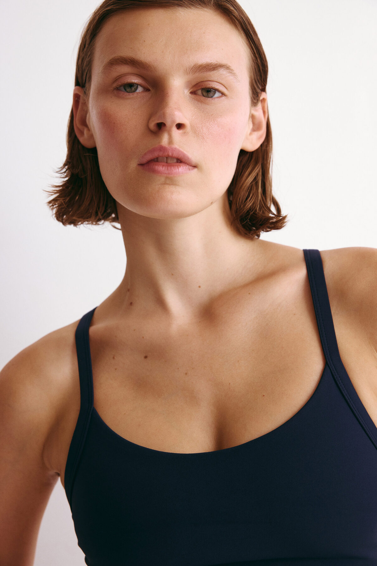H&M Spor Sütyeni Medium Support SoftMove™ görsel 2