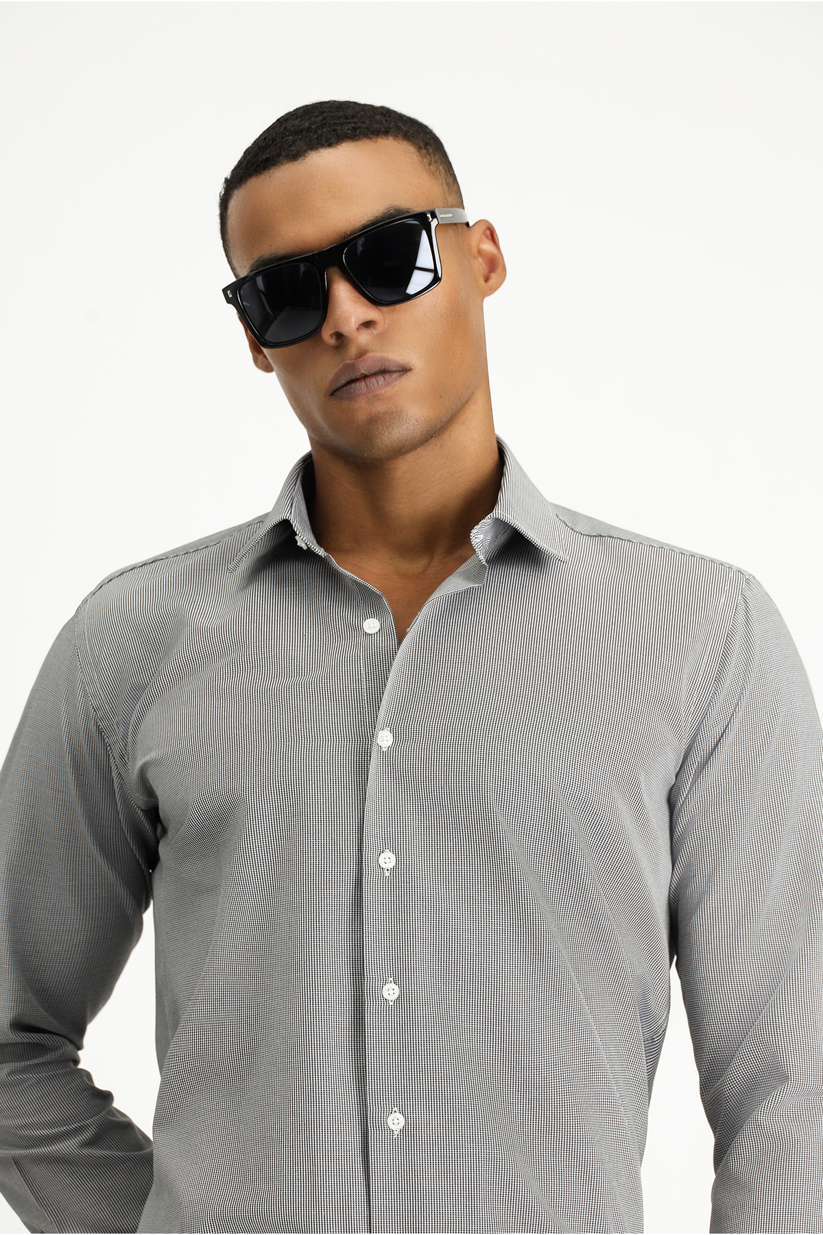 Kiğılı Uzun Kol Slim Fit Dar Kesim Klasik Desenli Pamuklu Kolay Ütülenebilir Gömlek görsel 3