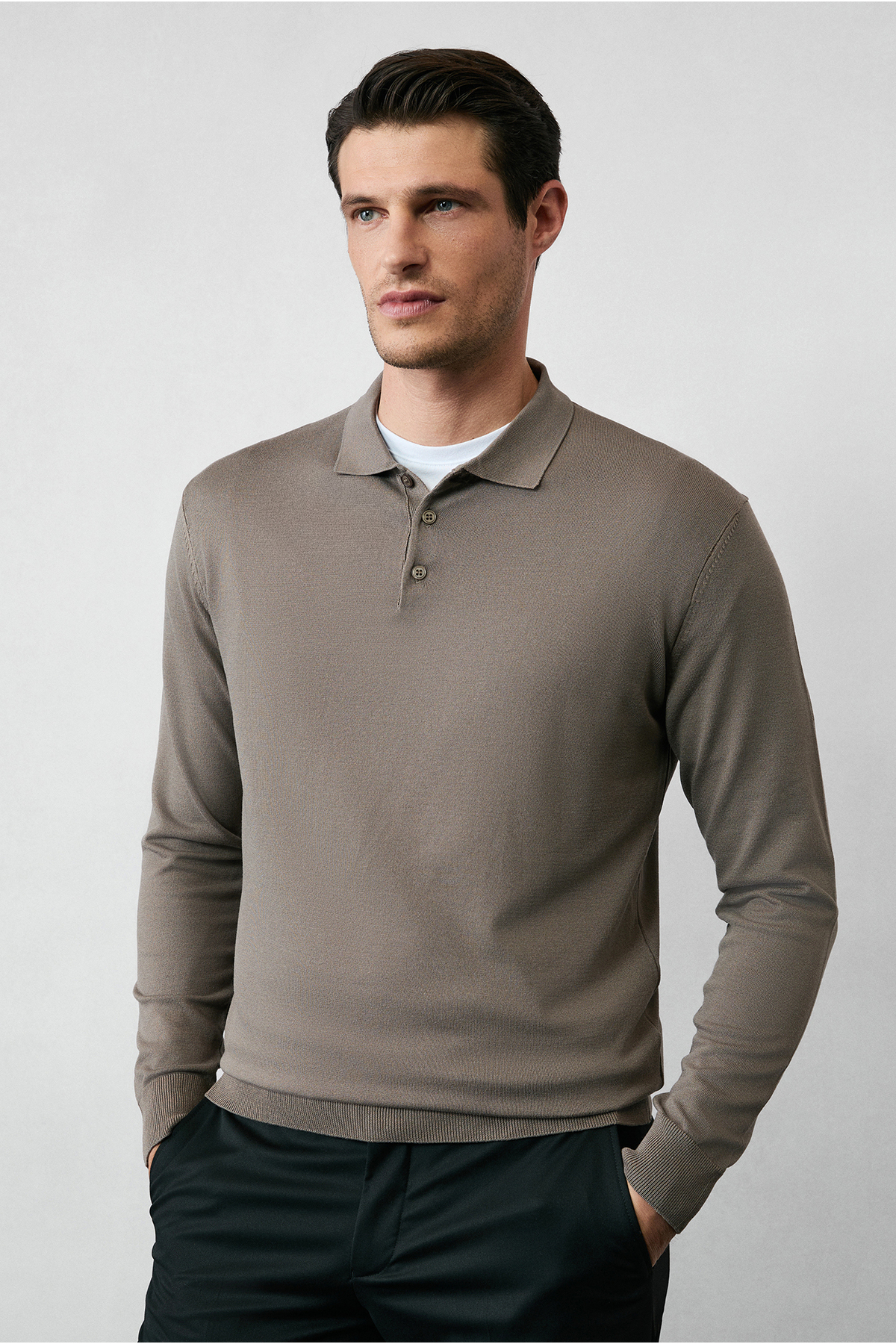 Regular Fit Düğmeli Polo Yaka Triko Kazak — قهوه‌ای KKBSD178DZ001 — تصویر 2 از 7