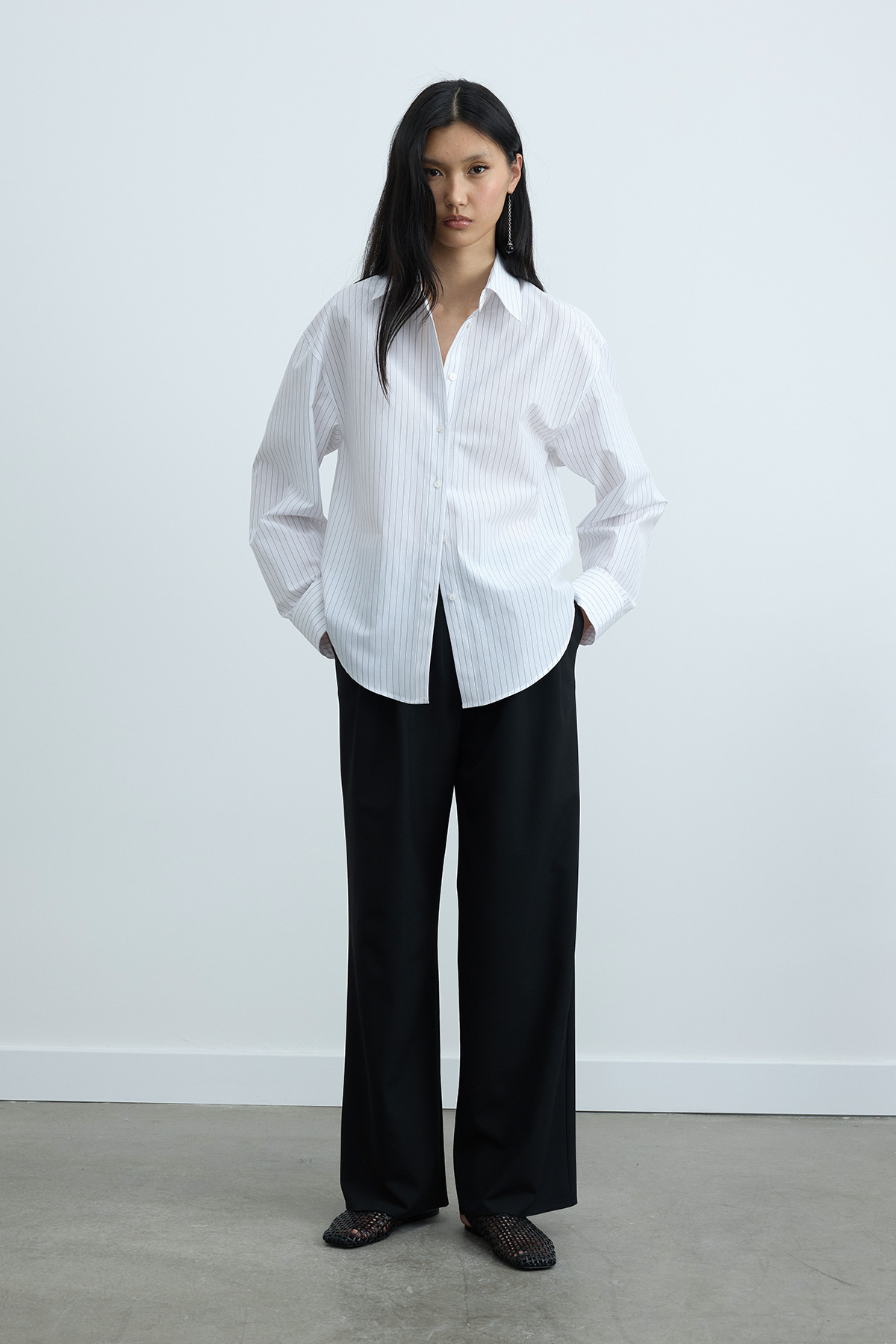 Suud Collection Beyaz Çizgili Page Oversize Gömlek görsel 3