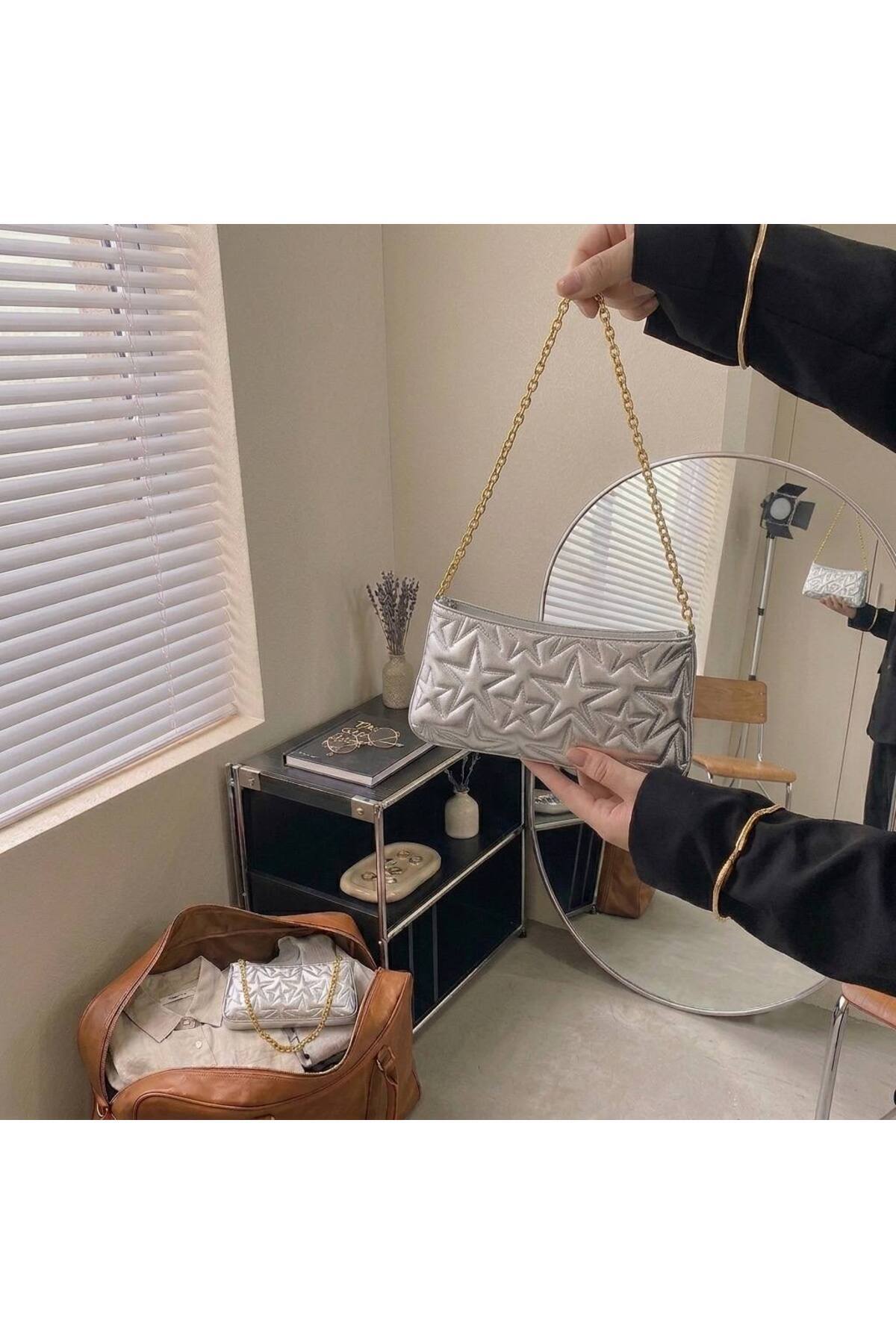 Gümüş Yıldız Desenli Portföy & Clutch Zincirli Baget Kadın Çantası görünüm 3