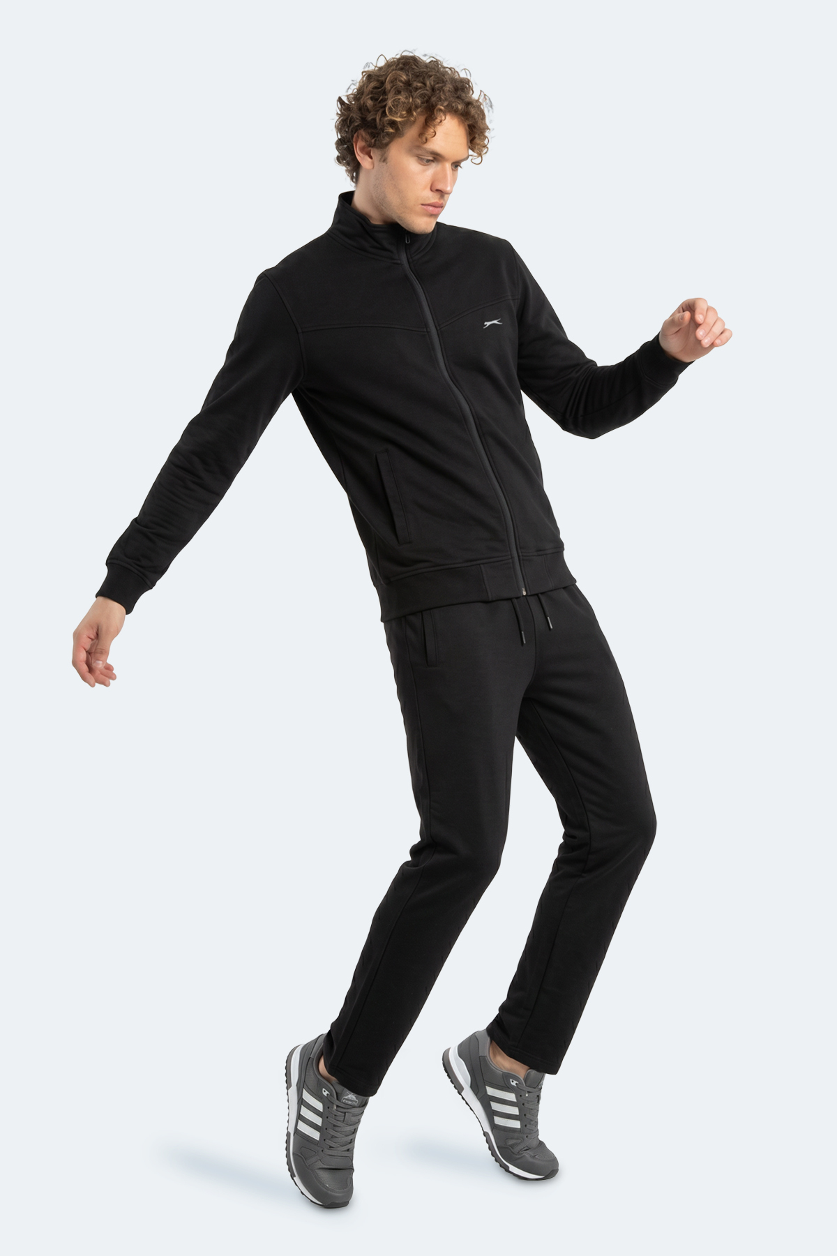 Slazenger BOOST GEAR Erkek Fermuarlı Dik Yaka Cepli Siyah Eşofman Takımı görsel 8