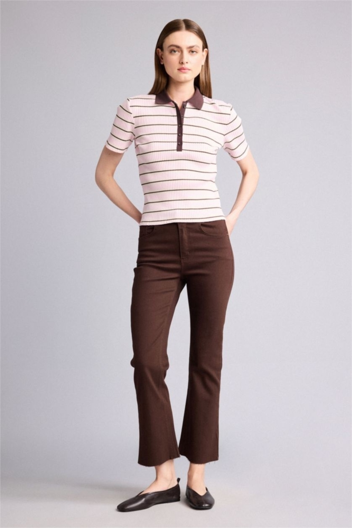 DeFacto %100 Pamuk Crop Flare Fit Yüksek Bel Bilek Boy Jean Pantolon - Kahverengi