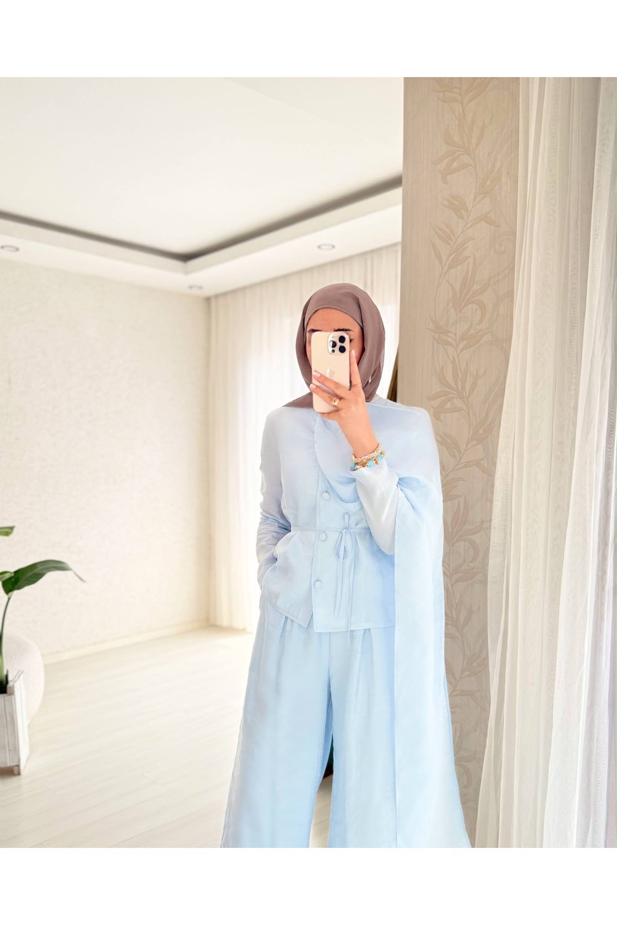 BELLASTORE Baby Blue Suit