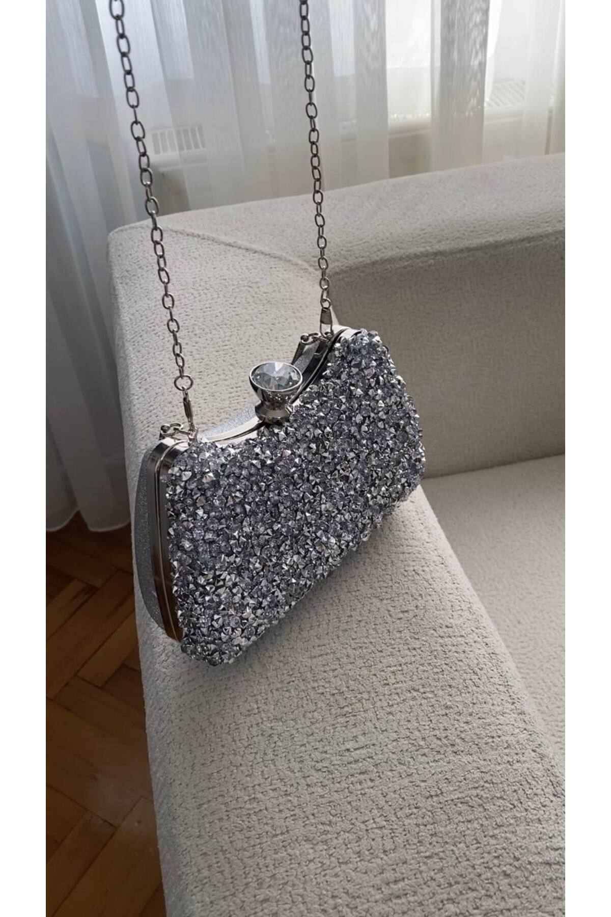 Gümüş ELMAS MODEL TEK TAŞ ÇAPRAZ ASKILI KADIN ABİYE ÇANTASI görünüm 2