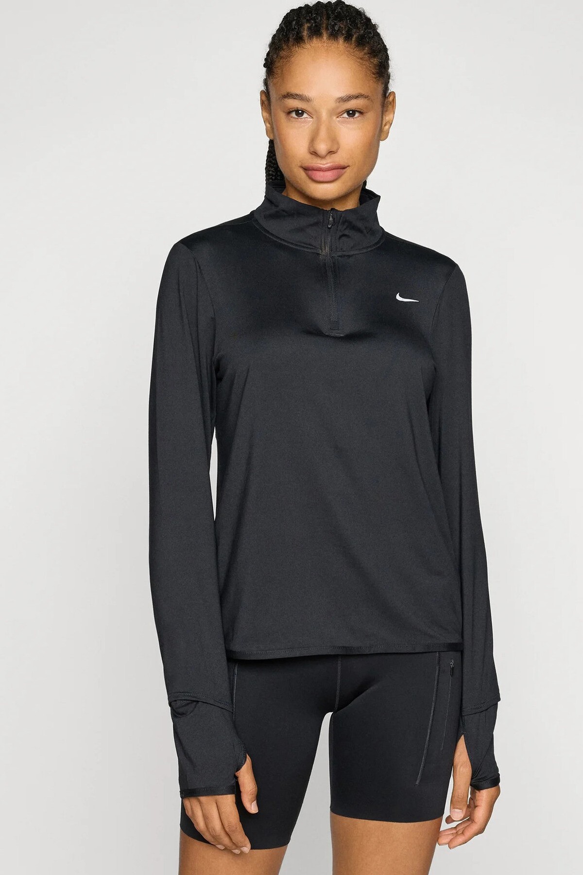 Nike Swift Element Dri-FIT Top Kadın Çeyrek Fermuar Sweatshrit görsel 2
