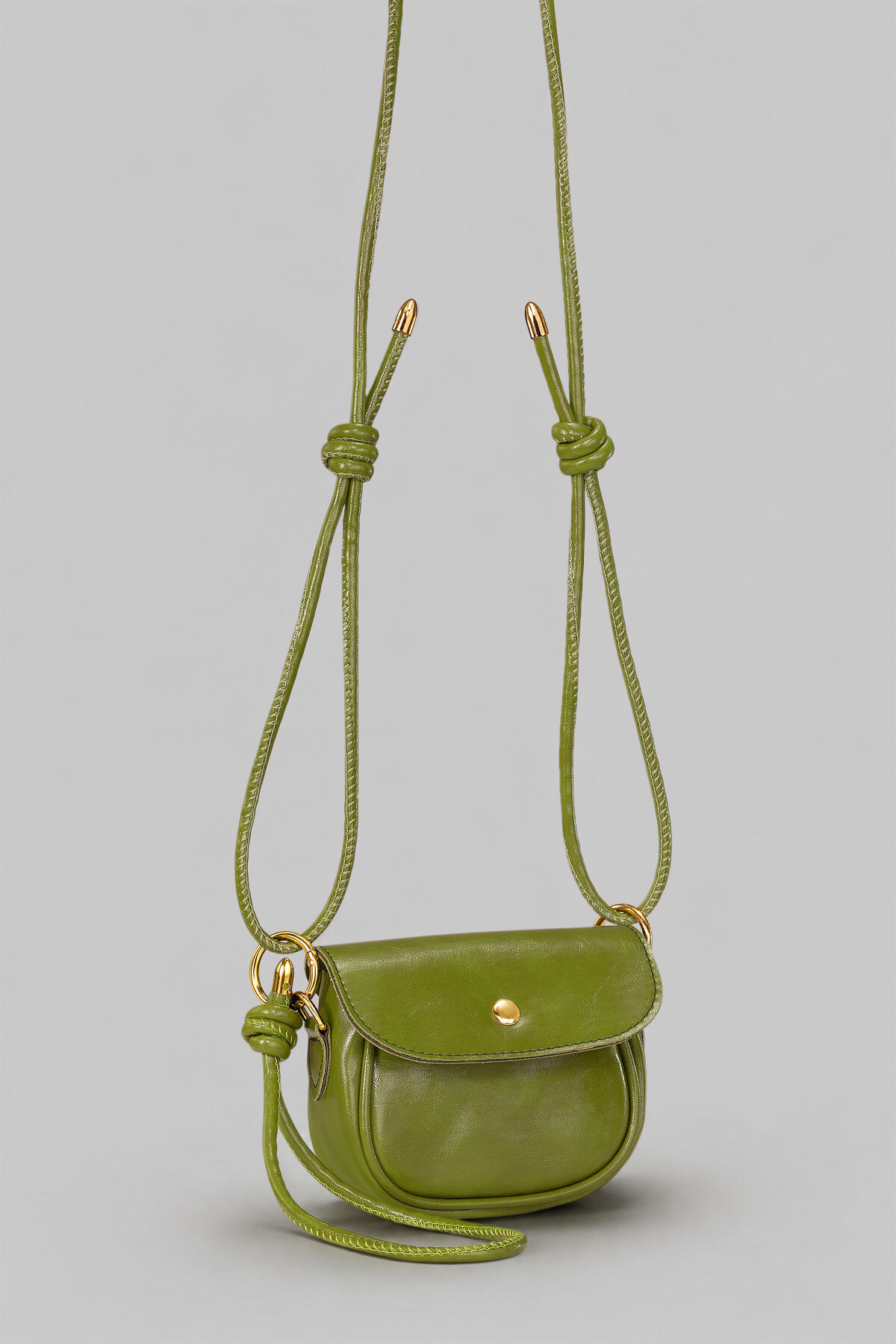 Housebags Avokado Yeşili Kapaklı Micro Kadın Omuz ve Çapraz Askılı Çanta, Ayarlanabilir İpli Askılı, Gold Metal Detaylı,
