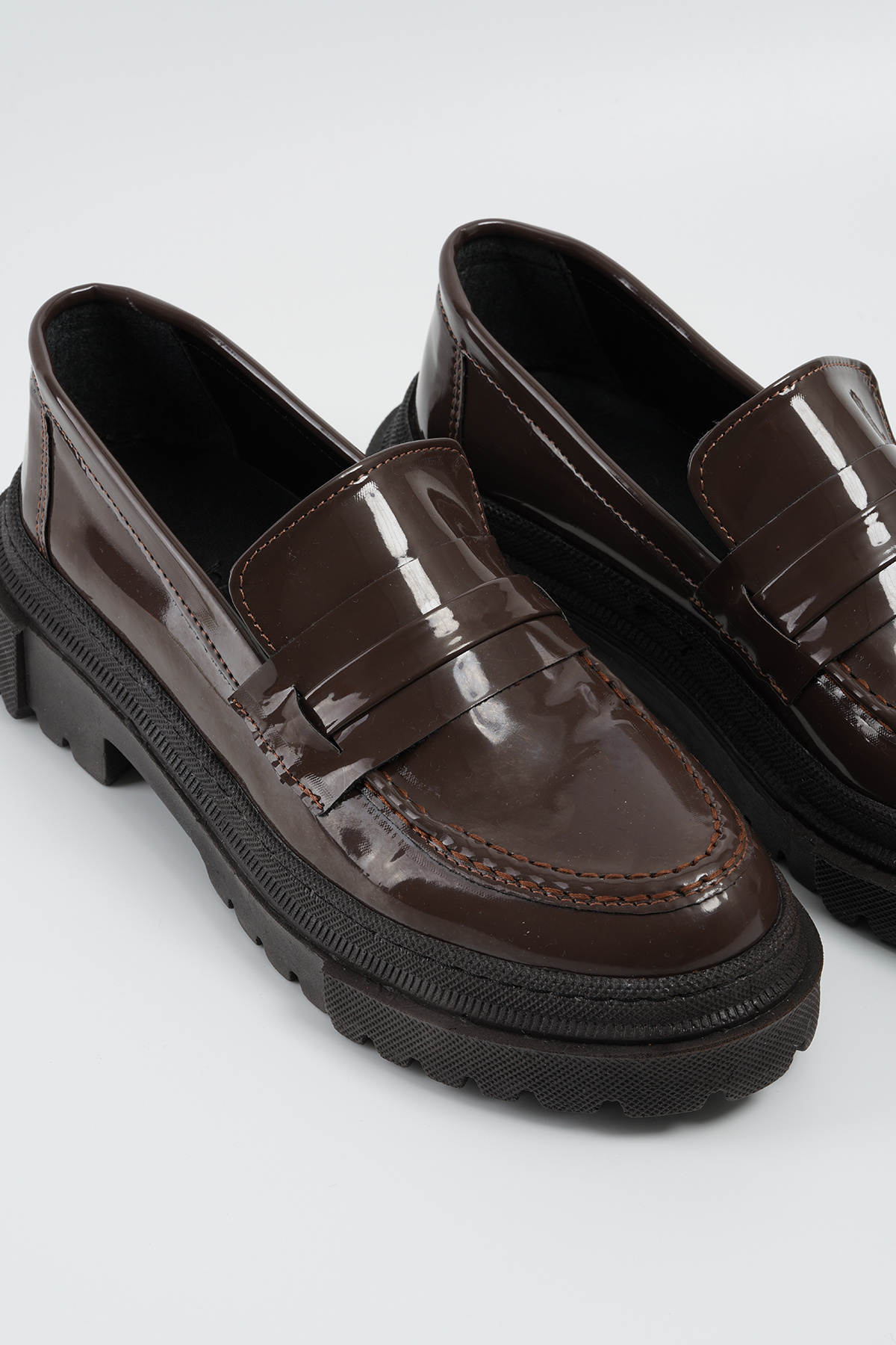 Beyond Kadın Kahverengi Rugan Corteko Kalın Taban Loafer Makosen Ayakkabı 4,5cm BYNDLFRK02 görsel 7