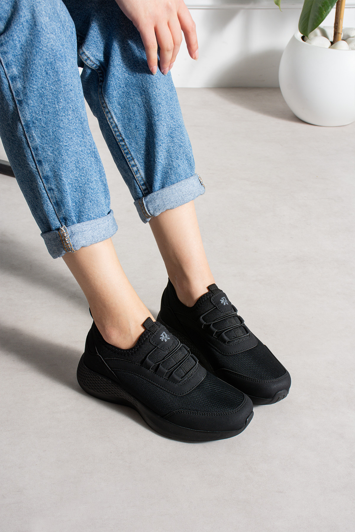 ROCKET Unisex 04 Siyah Sneaker Günlük Hafif Taban Nefes Alabilen Lastik Bağcıklı Spor ayakkabı görsel 2