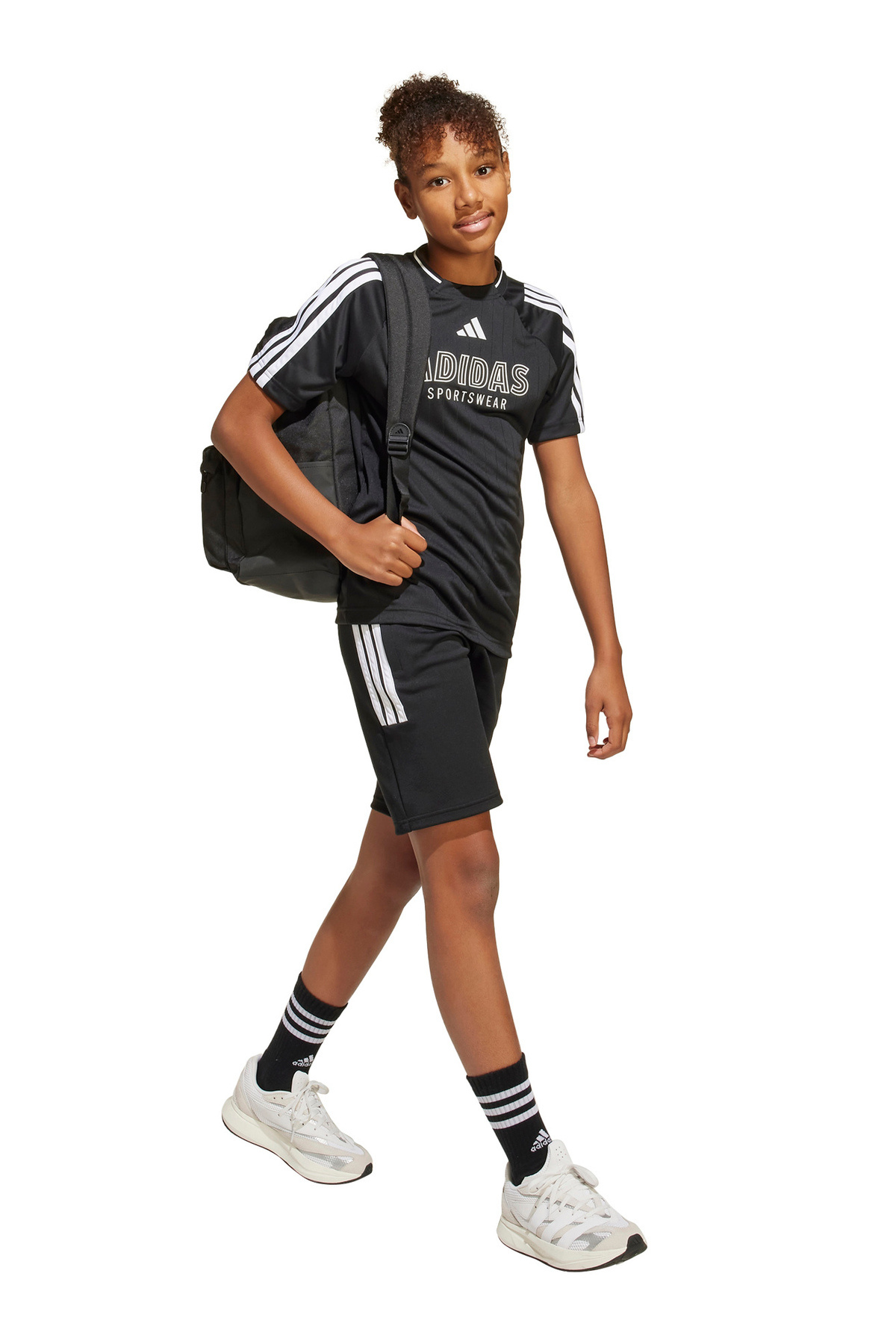 adidas Siyah Erkek Çocuk Baskılı T-Shirt JI6178 J HOT TEE - Fiyatı