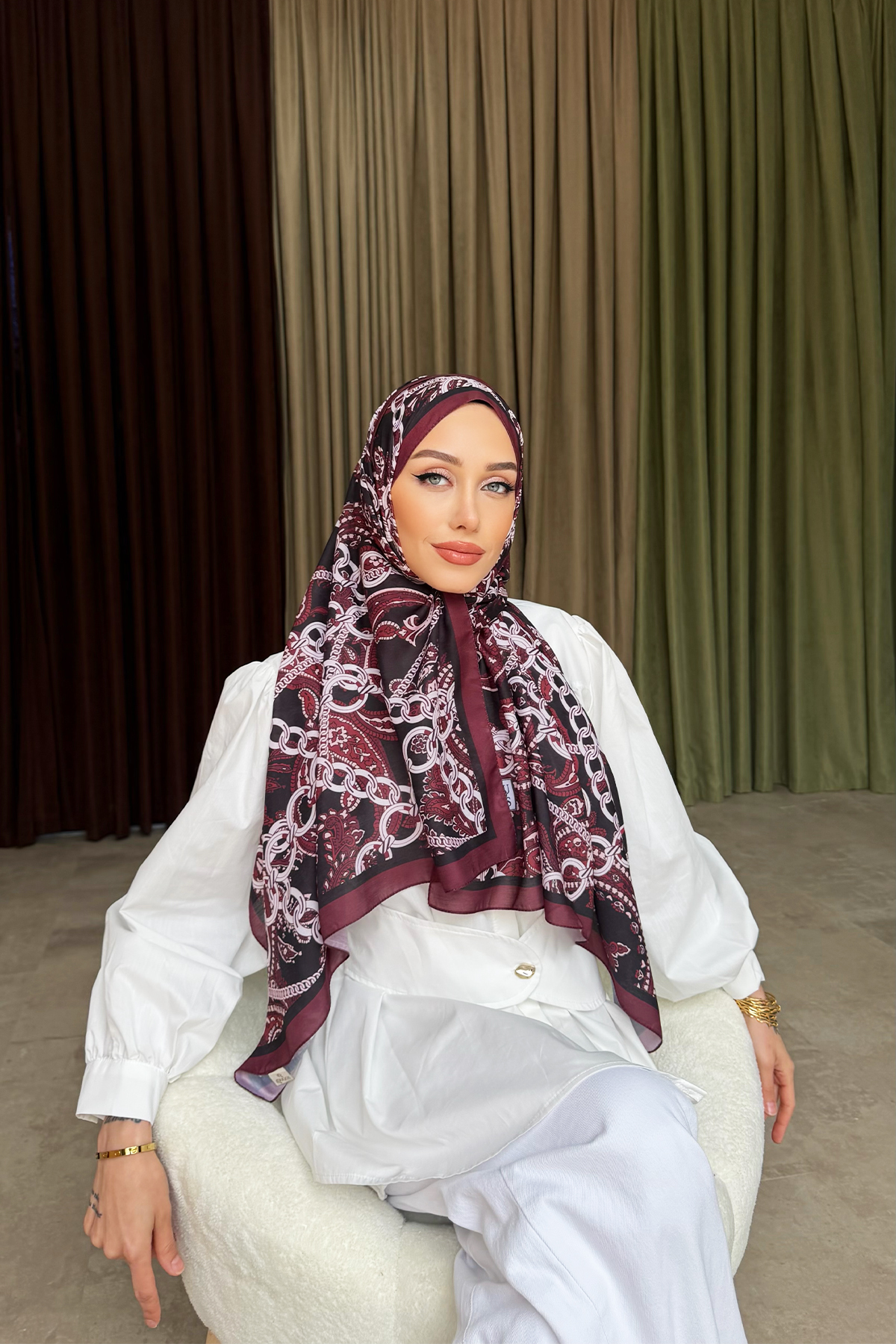 Bellora Chain Patterned Claret Red Aqua Soft Shawl