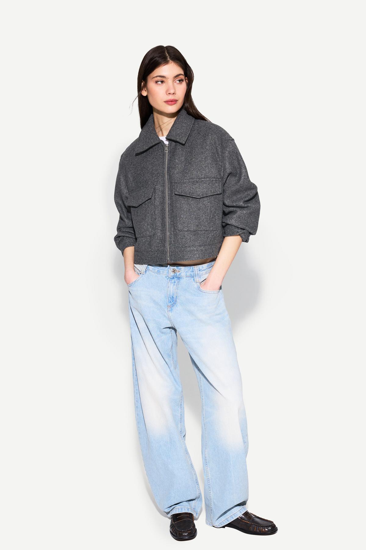 Crop kesim yumuşak ceket