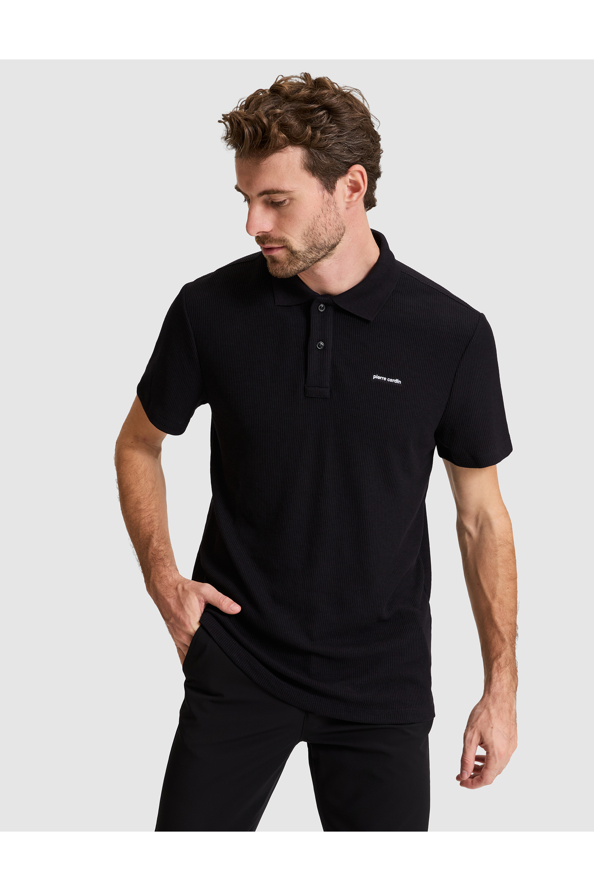پولو شرت مردانه یقه گرد مشکی اسلیم فیت مدل 50309946-VR046 پیر کاردین پولوشرت Pierre Cardin