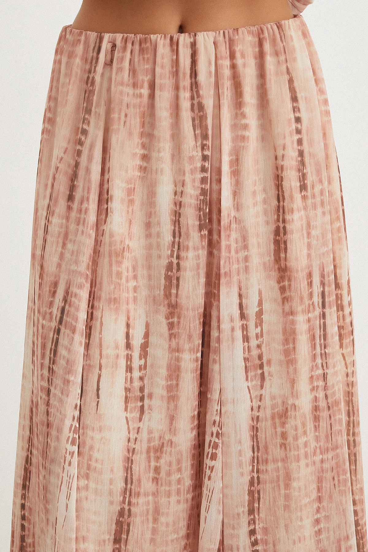 UTERPE Nude Tonlu Batik Maxi Etek görsel 5