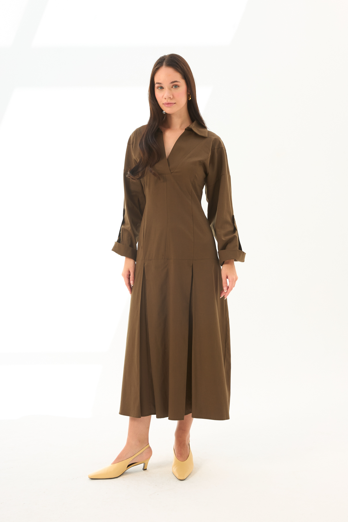 LADYA COLLECTION Khaki Color Poplin Pleated Detailed V-Neck Maxi Dress with Open Waist