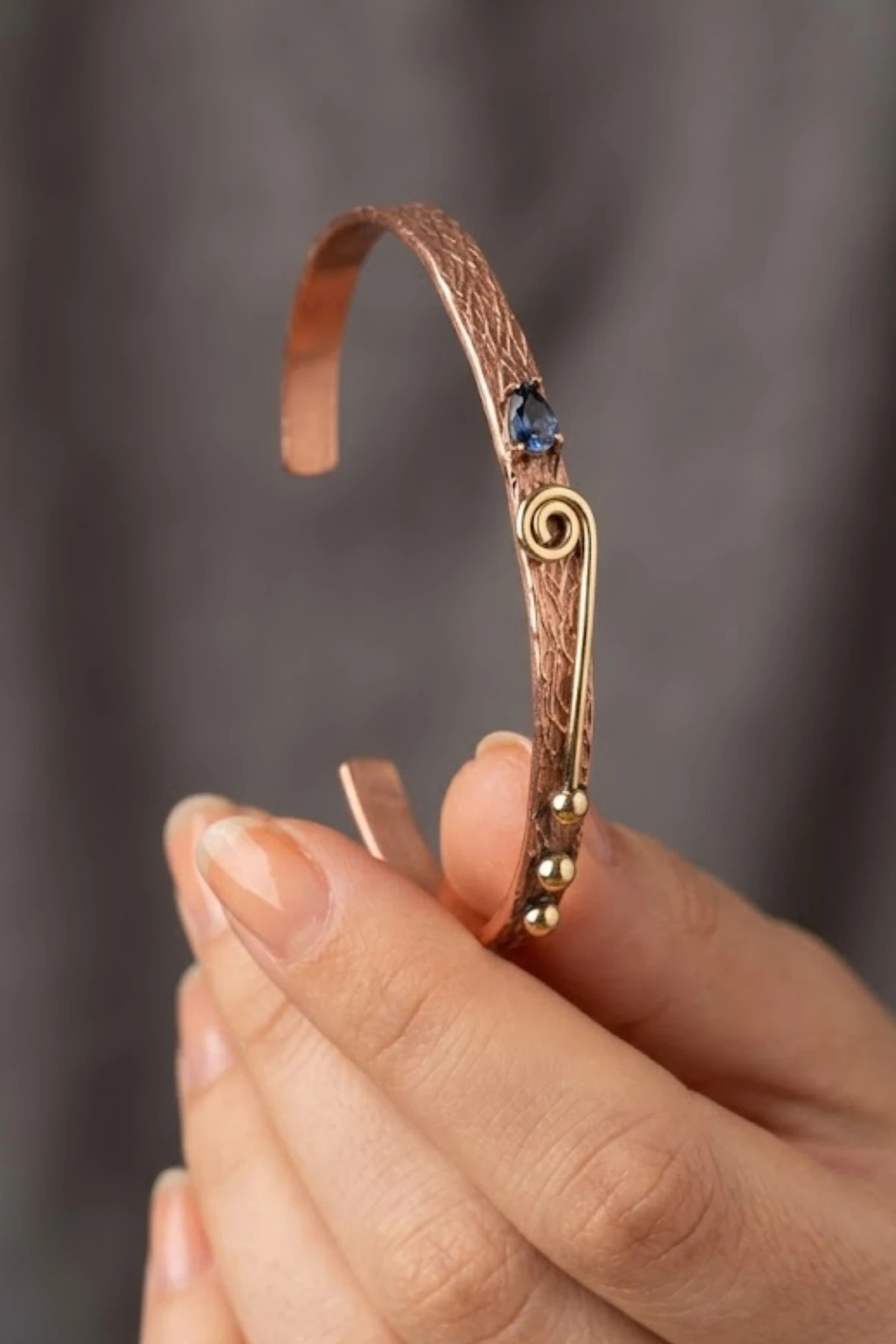 Women's Copper Bracelet Natural Blue Topaz Gemstone Drop Model Copper Adjustable Bracelet