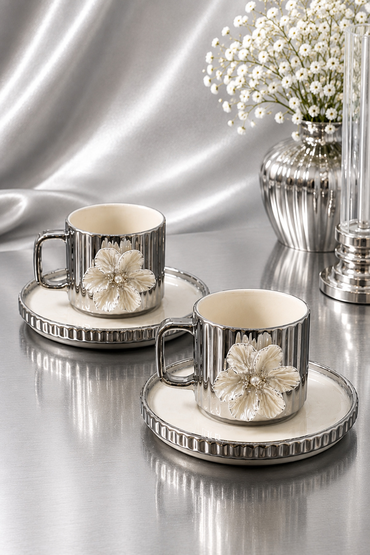 YzHome 2-Piece Porcelain Platinum Plated Luxury Lotus Coffee Cup Set Striped Model 100ml