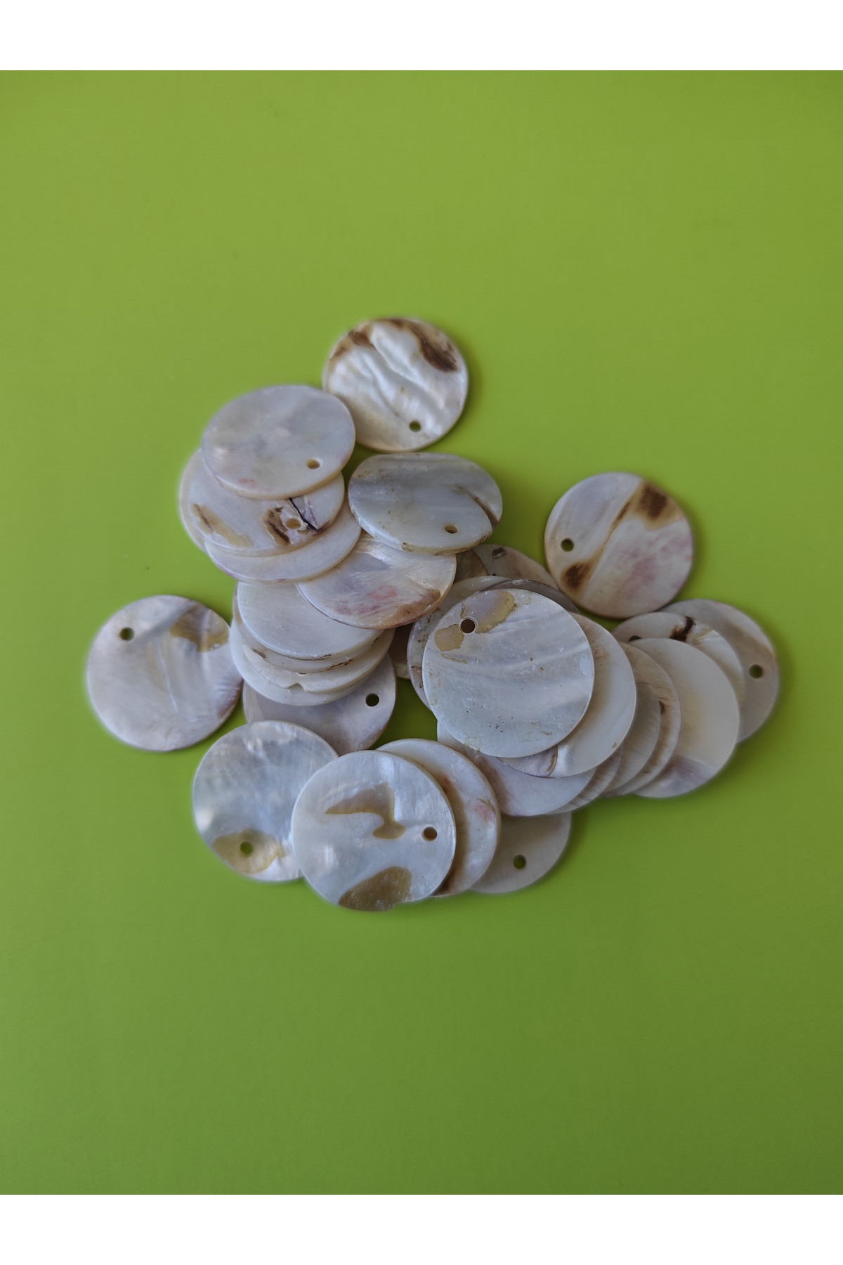 25mm Side Hole Natural Button Cream Beads Natural (10pcs)