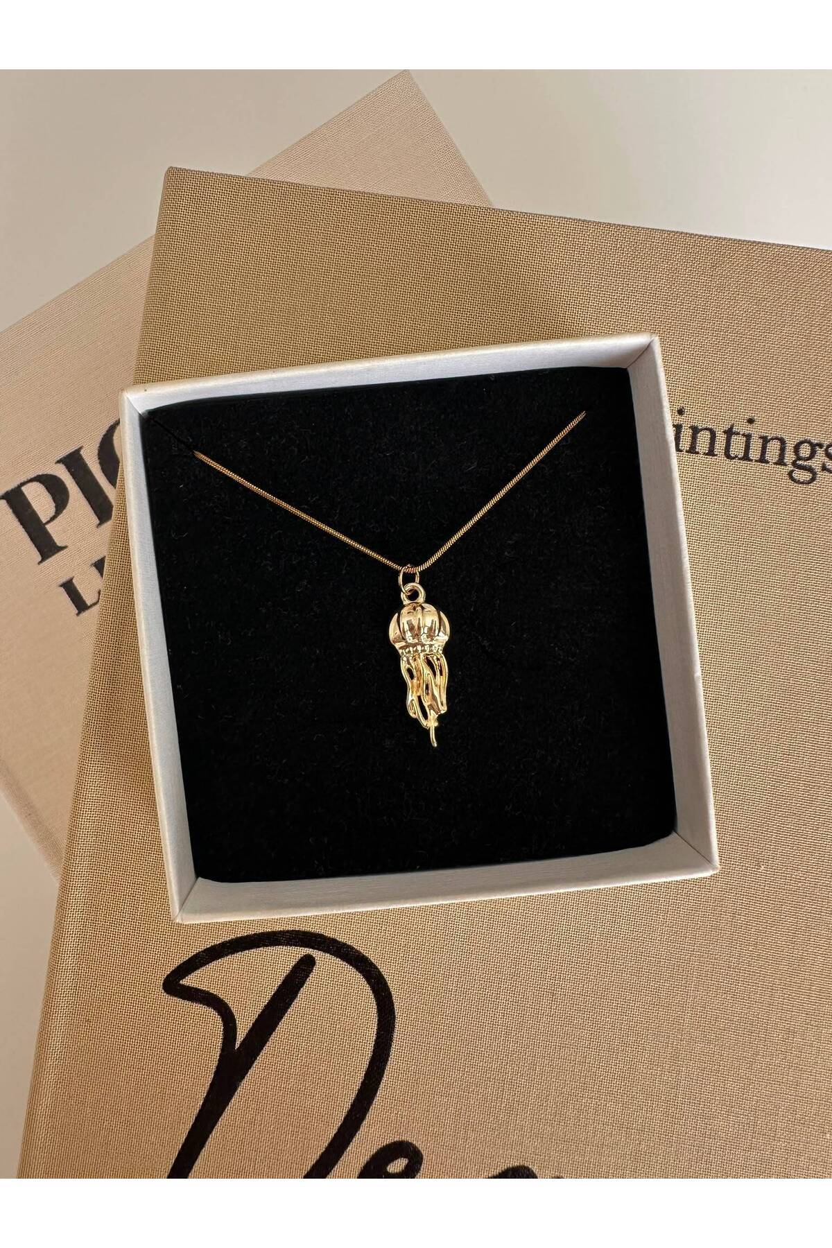 Deniz Anası Charm Çelik Zincirli 45 cm Yazlık Gold Kolye - Detay Görseli 4