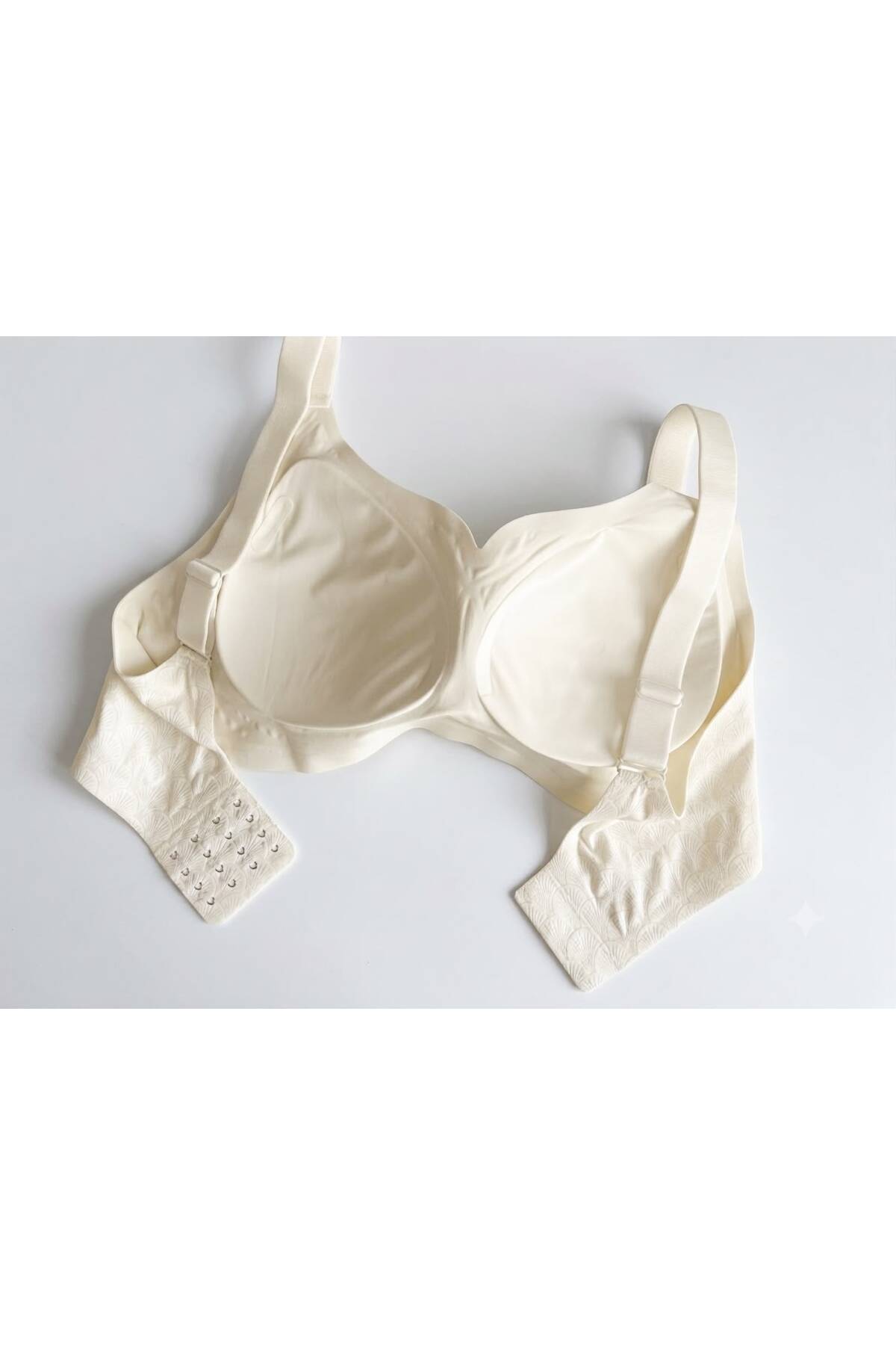 کامپوزیت PLUS SIZE LASER CUT GHOST BRA Ecru 3