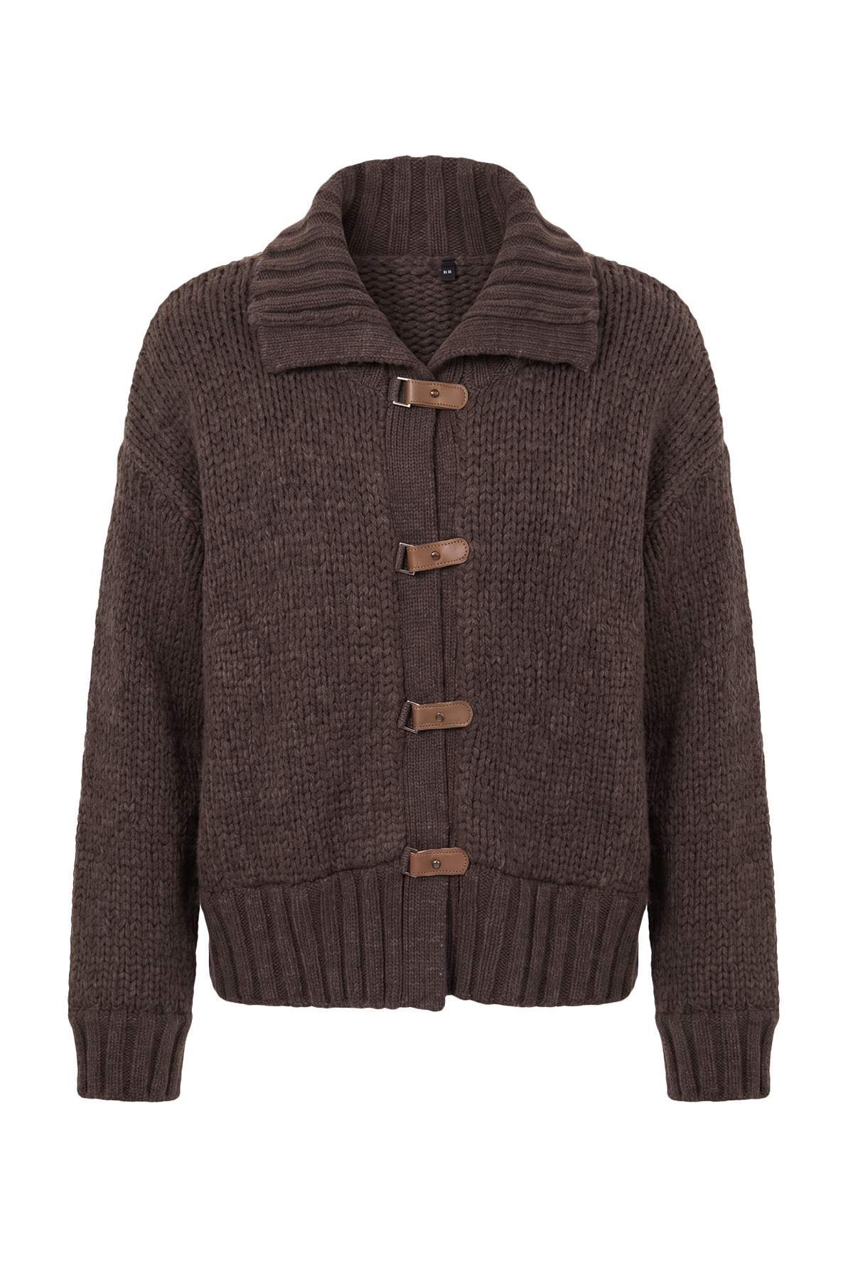 Trendyolmilla Kahverengi Devrik Yaka Kalın Oversize Triko Hırka TWOAW27HI00044