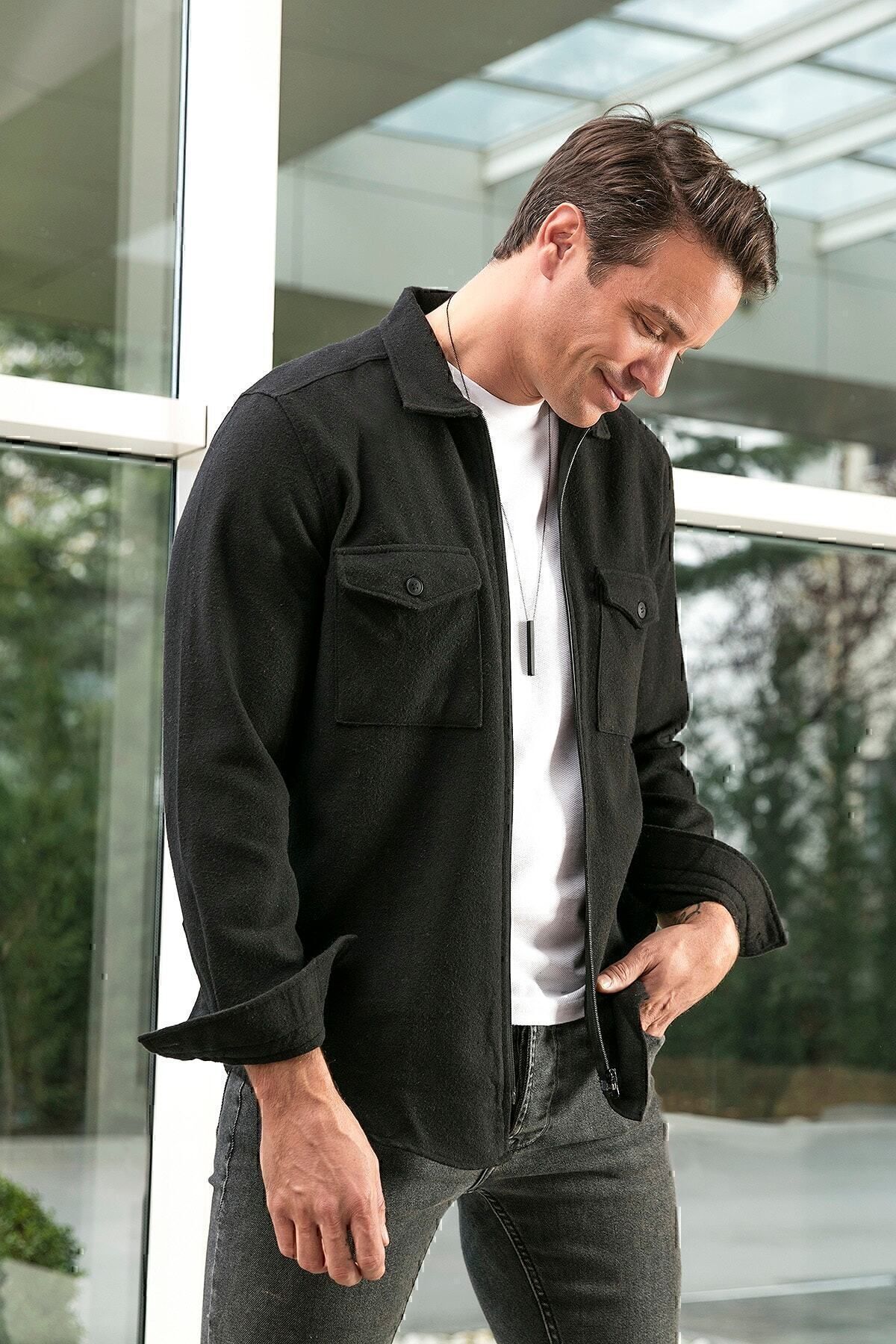 Buratti Erkek Siyah Çift Cepli Fermuarlı Slim Fit Kışlık Gömlek Cf21w112925