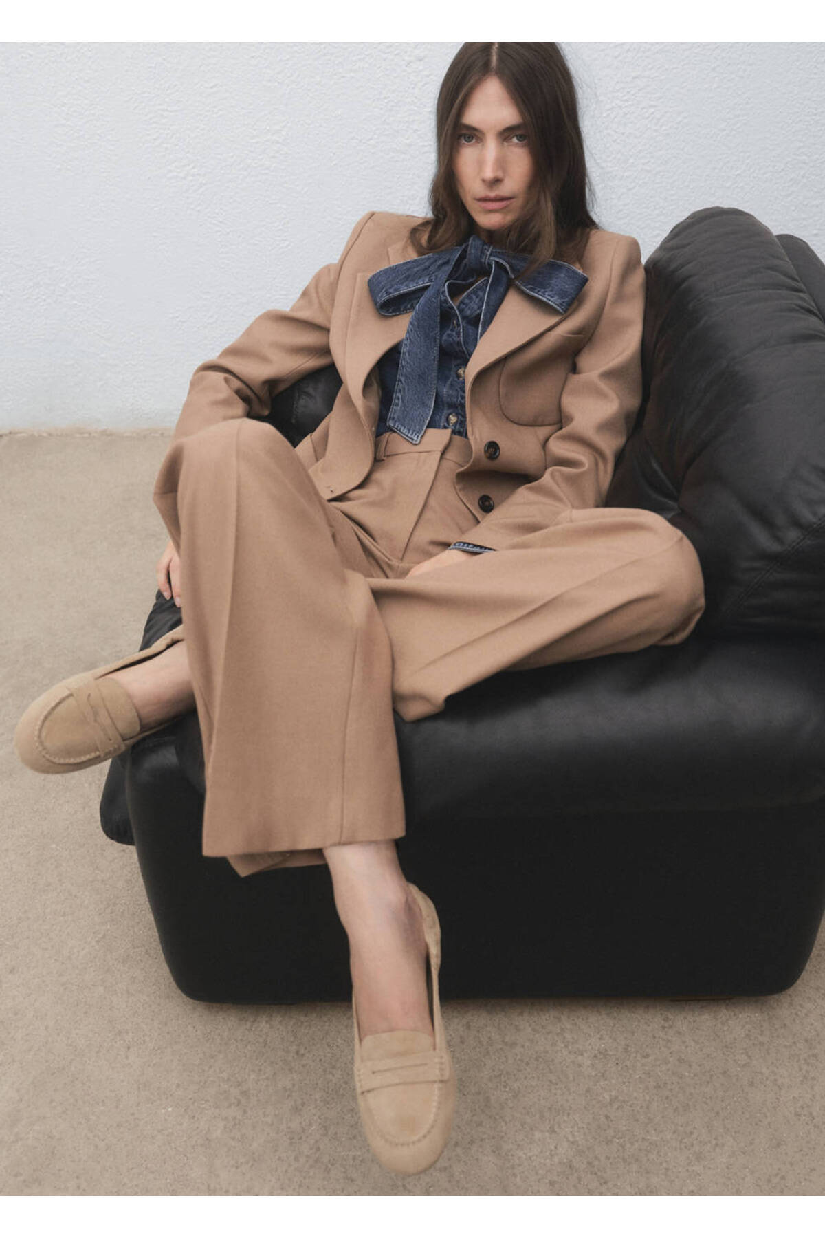 MANGO Woman Süet penny makosen görsel 2