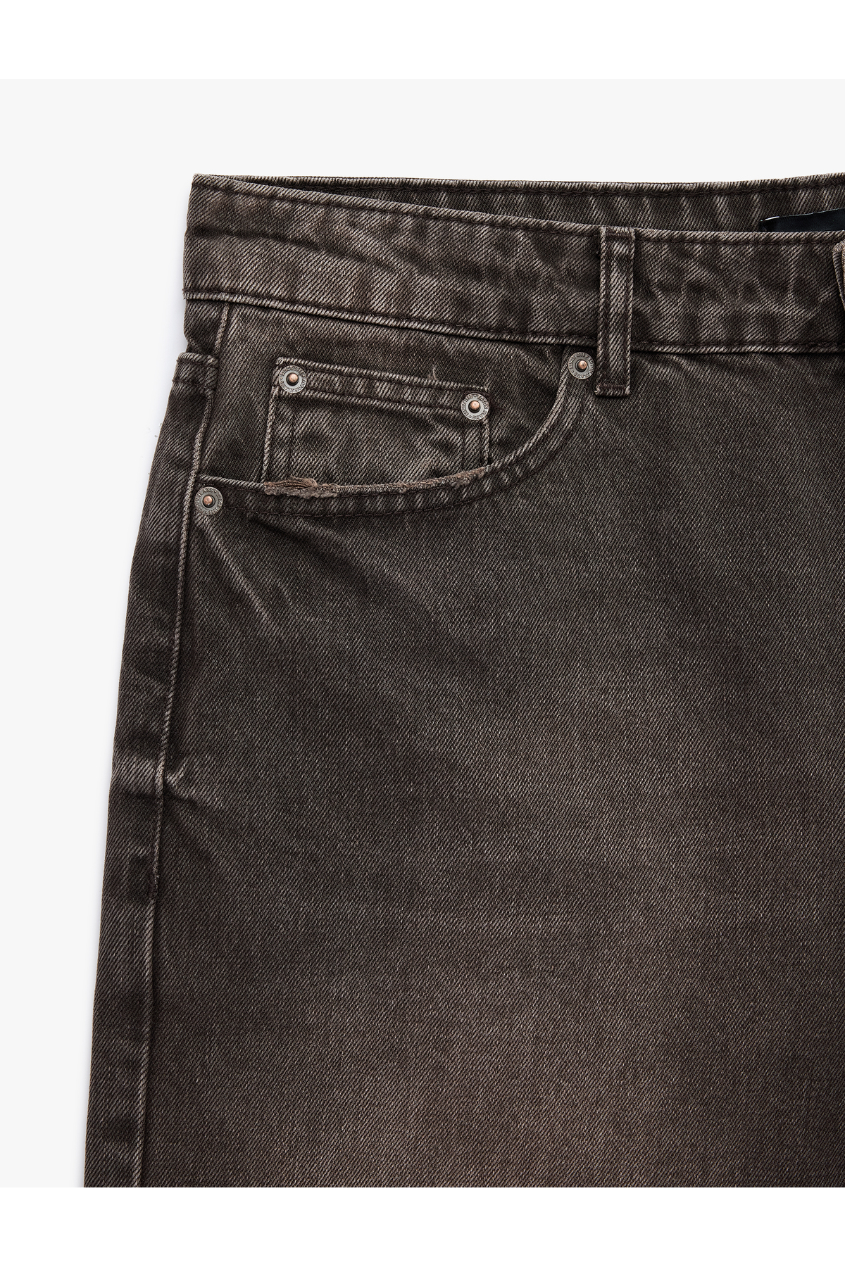 Koton Pamuklu Cepli Normal Bel Straight Fit Bermuda Jean Şort görsel 6