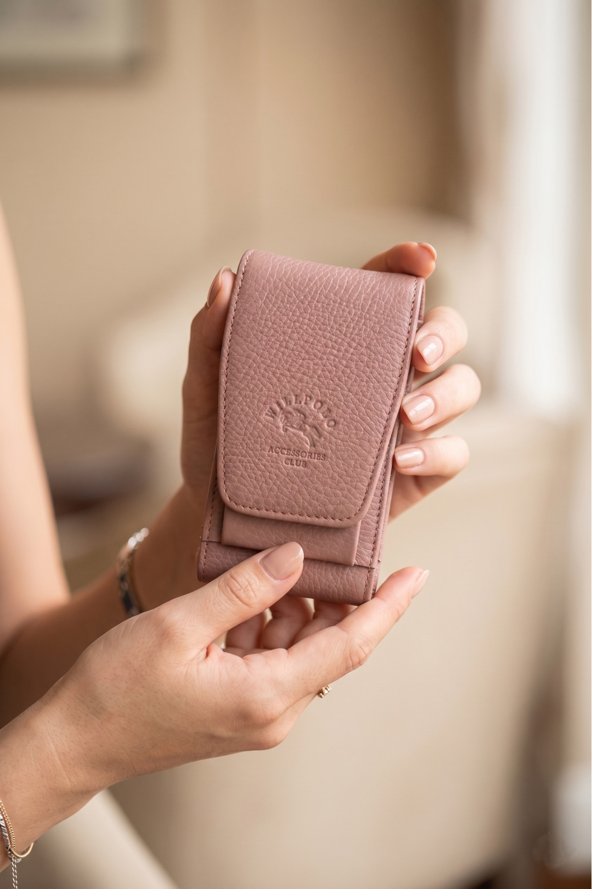 Calf Leather Cigarette Holder Cigarette Box Dusty Rose with Lighter Compartment Genuine Leather Cigarette Holder