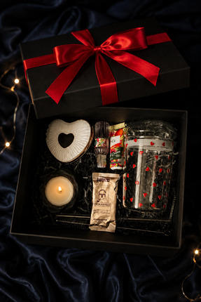 Caga Home CAGA Pinterest Sevgiliye Hediye Kutusu Romantik Kadın Hediye Seti |...