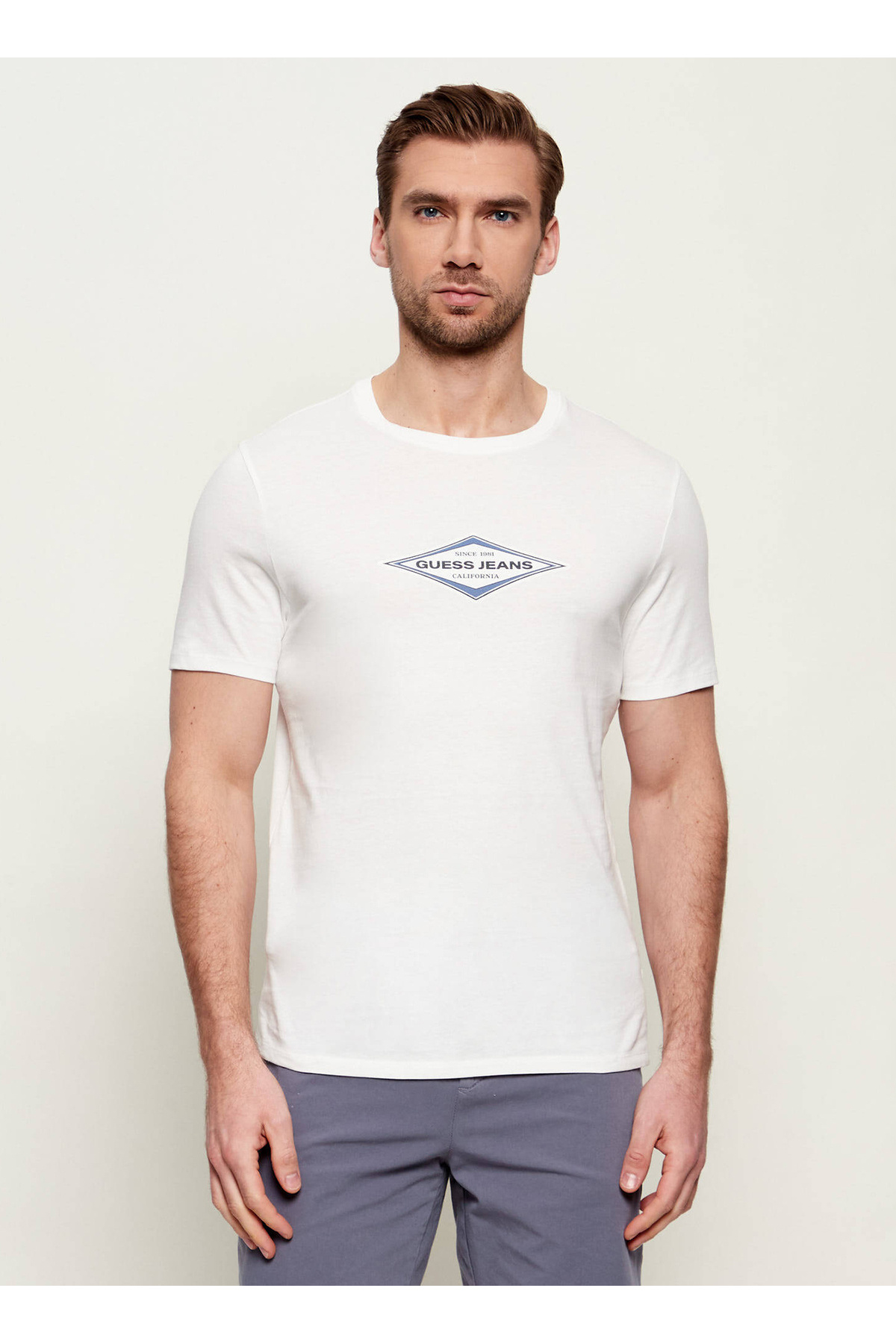 تیشرتمردانهGuessسفید