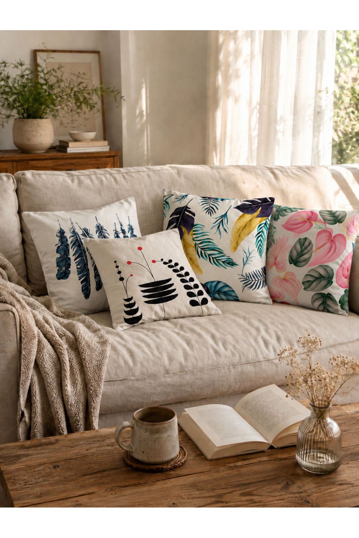 4-Piece Digital Printed Decorative Pillow Case Set 43 x 43 cm