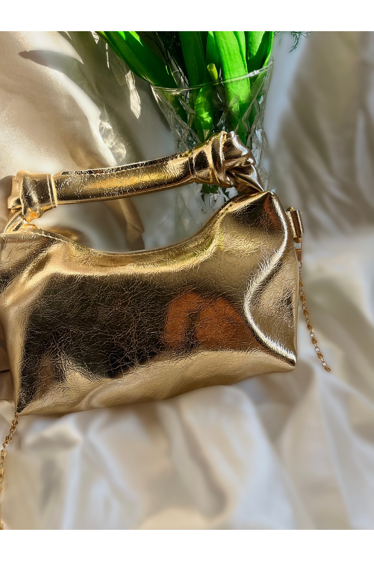 SANTA FLEX Gold Soft Modern Deri Şık Burgu Detaylı Zarif Zincir Askılı El Ve Omuz Çantası U:14 E:22 G:8 Cm görsel 3