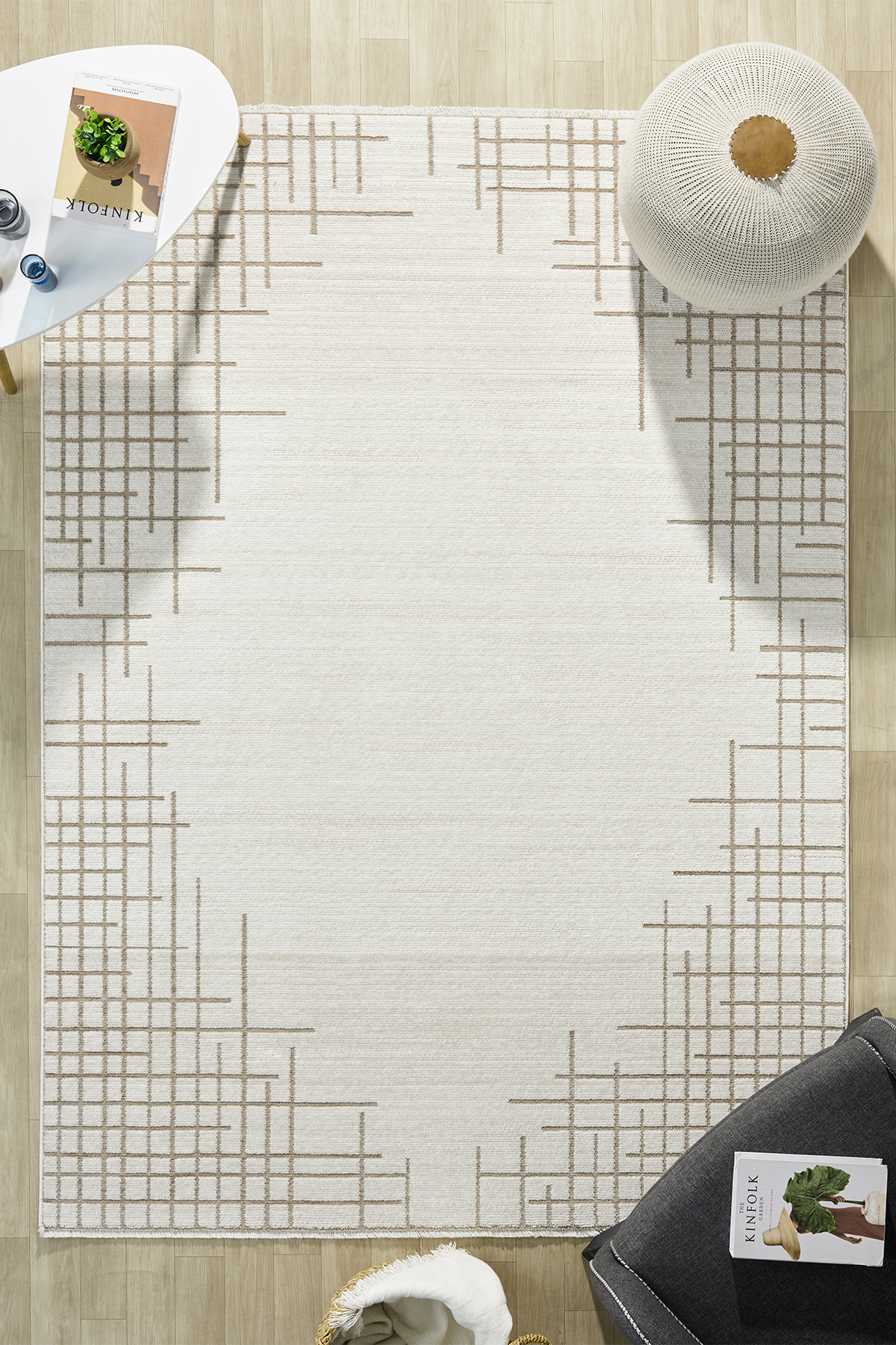 Aloria 100% Polyester Vintage Modern Woven Living Room Rug