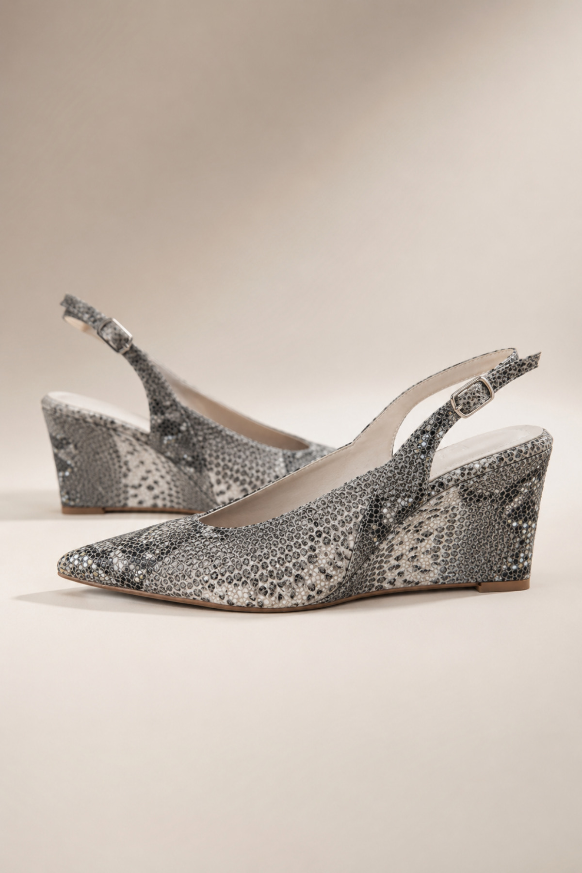 Women Lay-z Kadın Gümüş Yılan Desenli Dolgu Topuk Stiletto 8,5 cm Rahat Tam Kalıp. görsel 4