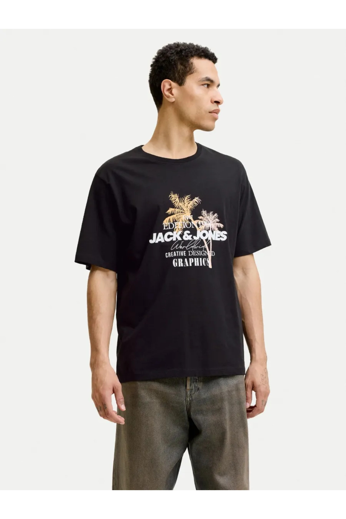 تی‌شرت مردانه بلند یقه گرد طرح Jjgradient مدل 12288094 جک اند جونز تی شرت Jack & Jones