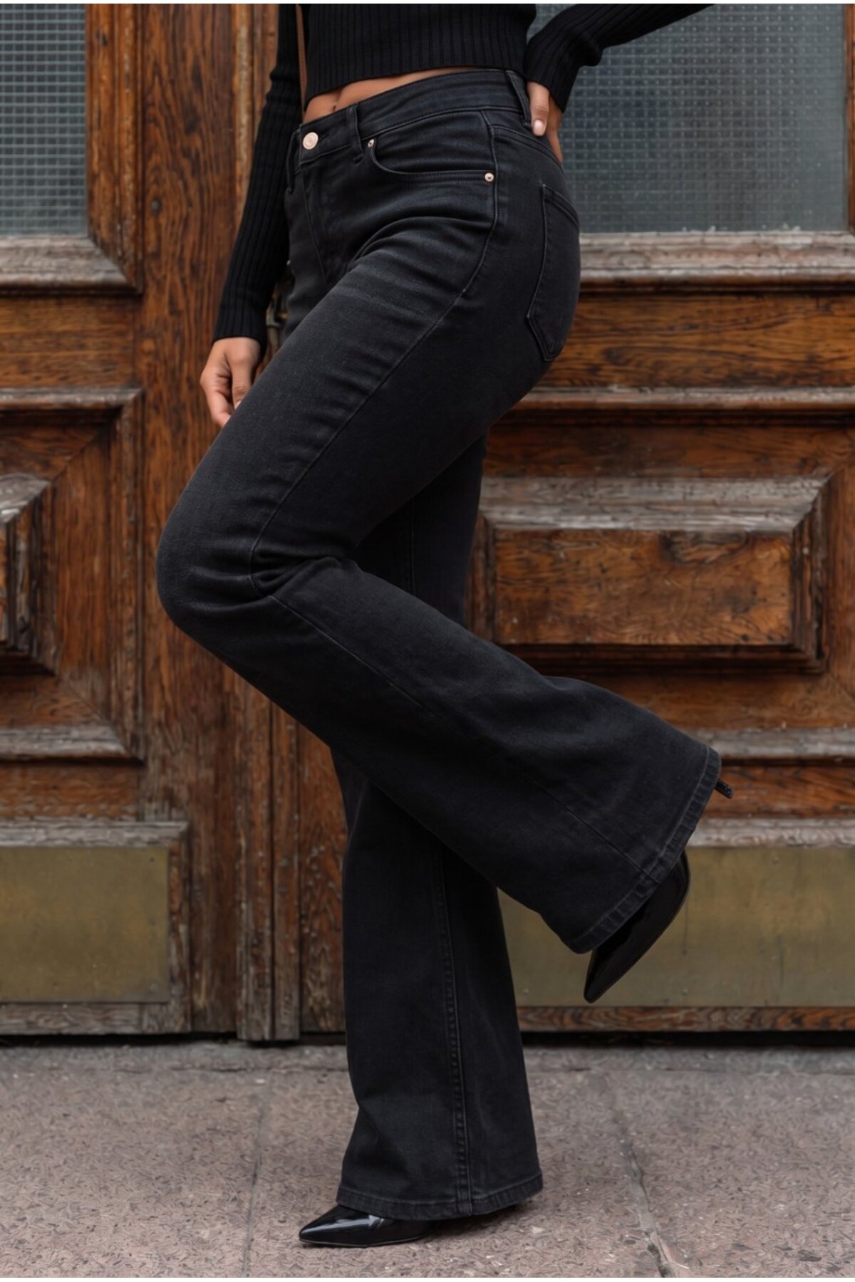 Yüksek Bel Esnek/Likralı Çan Paça Jeans siyah efektli 7